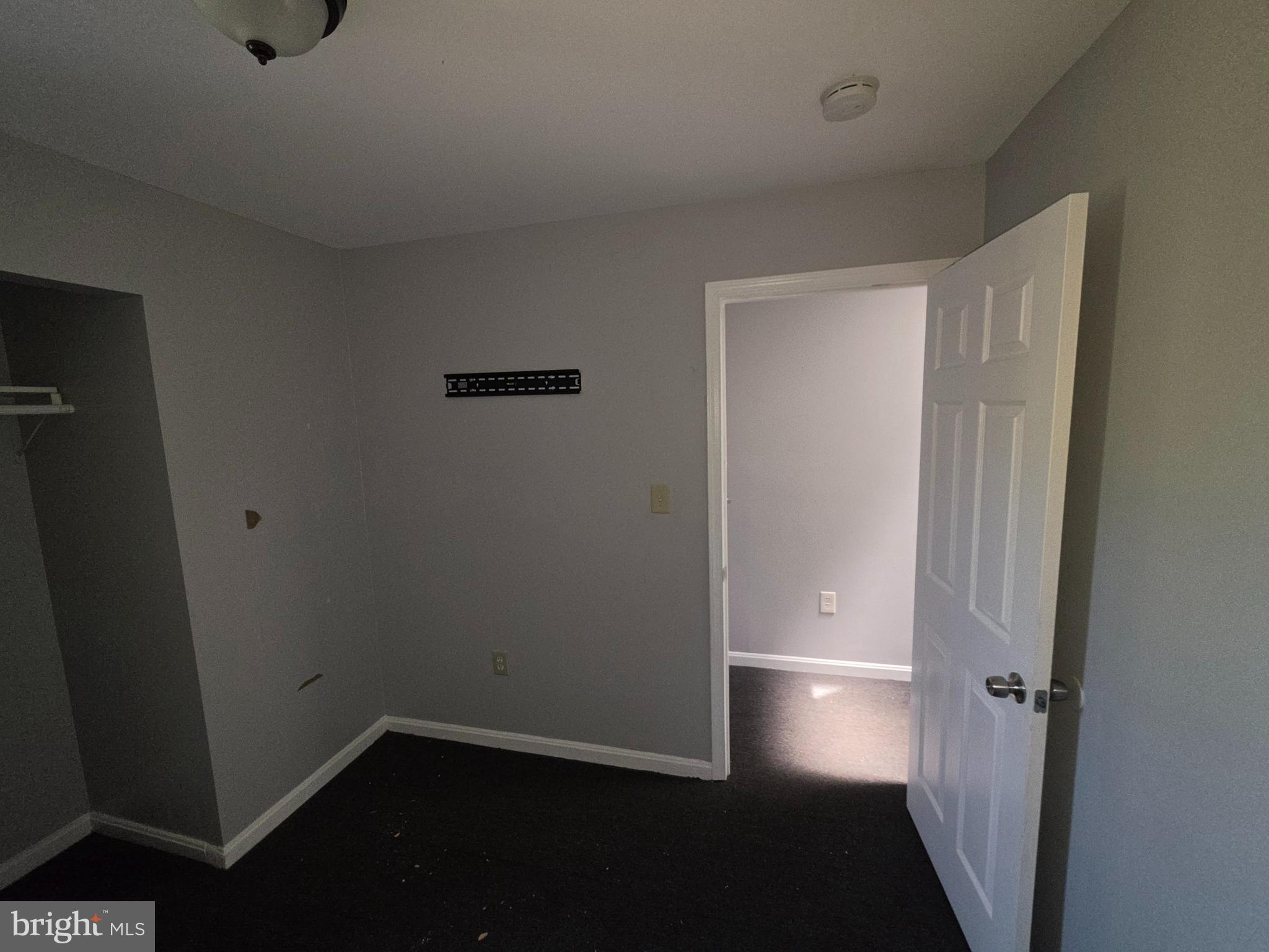 SANDTOWN-WINCHESTER - Residential