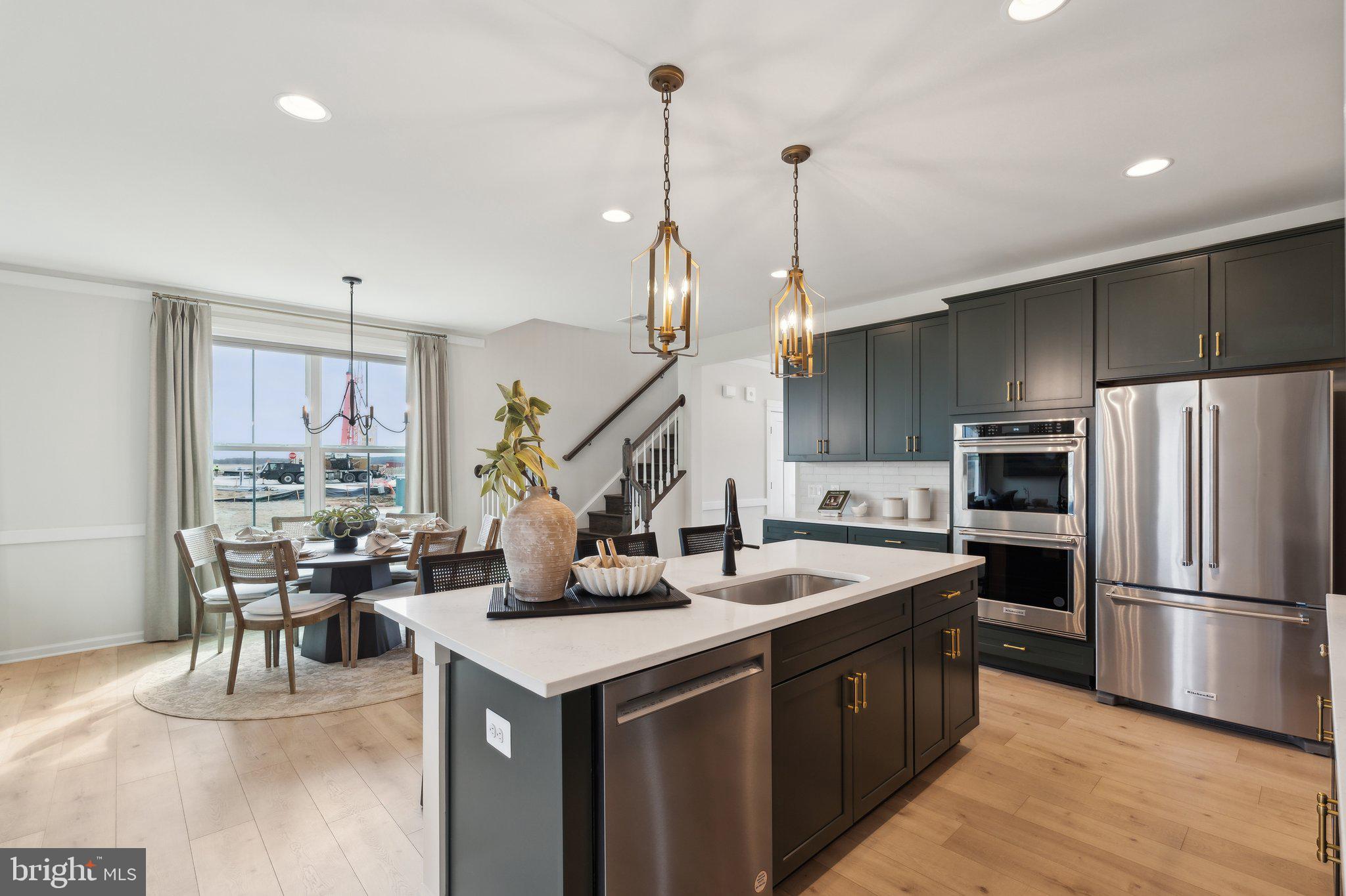 HIATT POINTE AT SNOWDEN BRIDGE - Residential