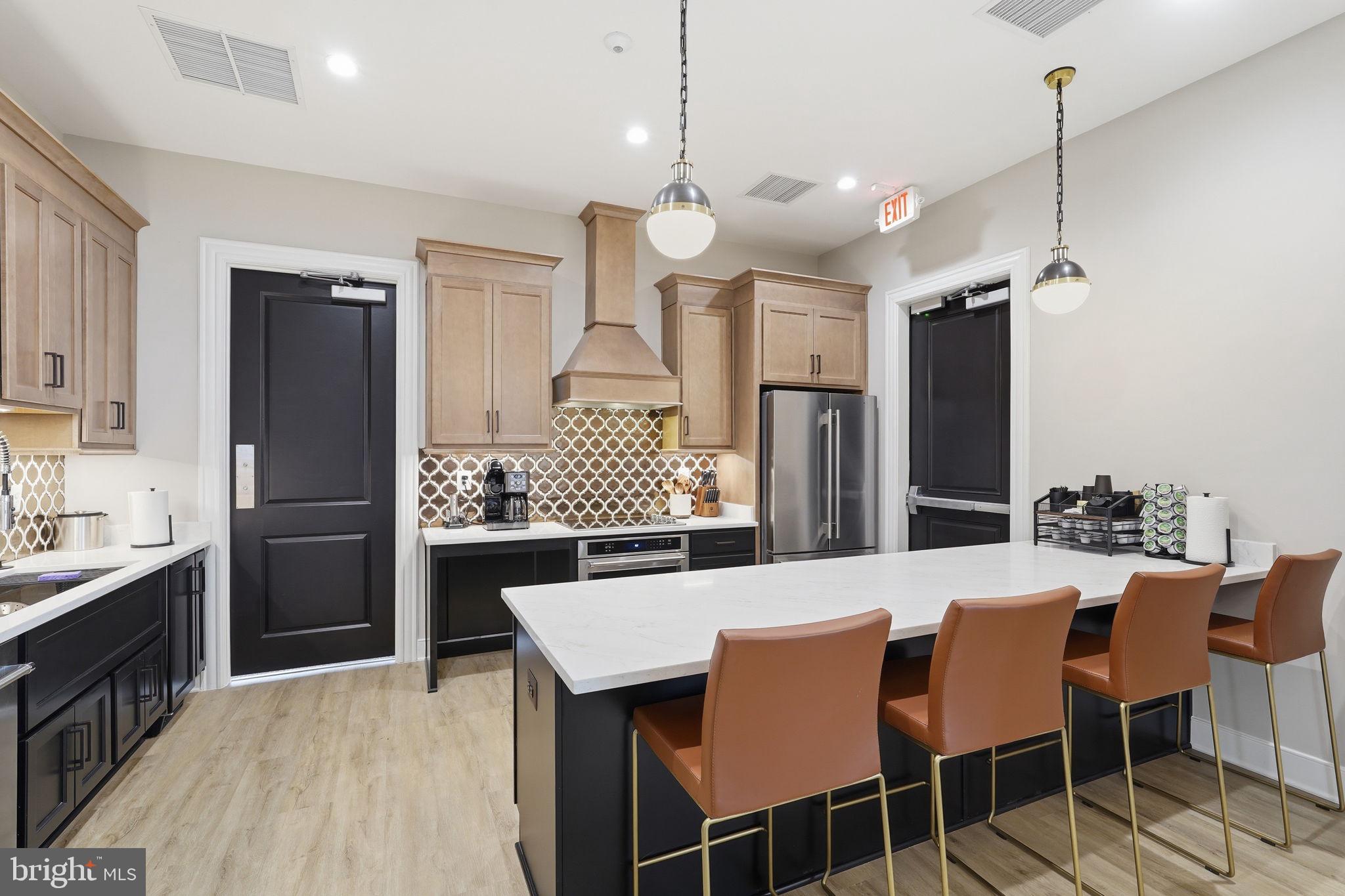 HIATT POINTE AT SNOWDEN BRIDGE - Residential