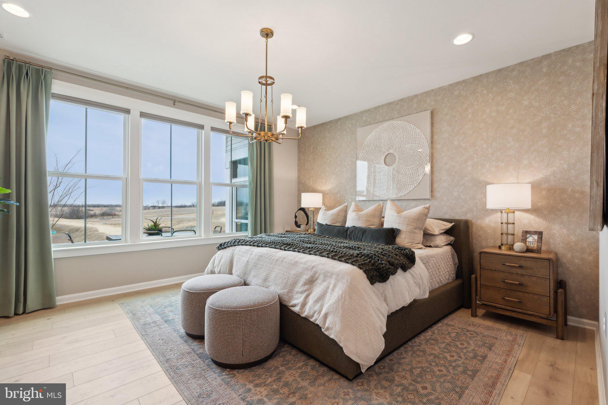 HIATT POINTE AT SNOWDEN BRIDGE - Residential
