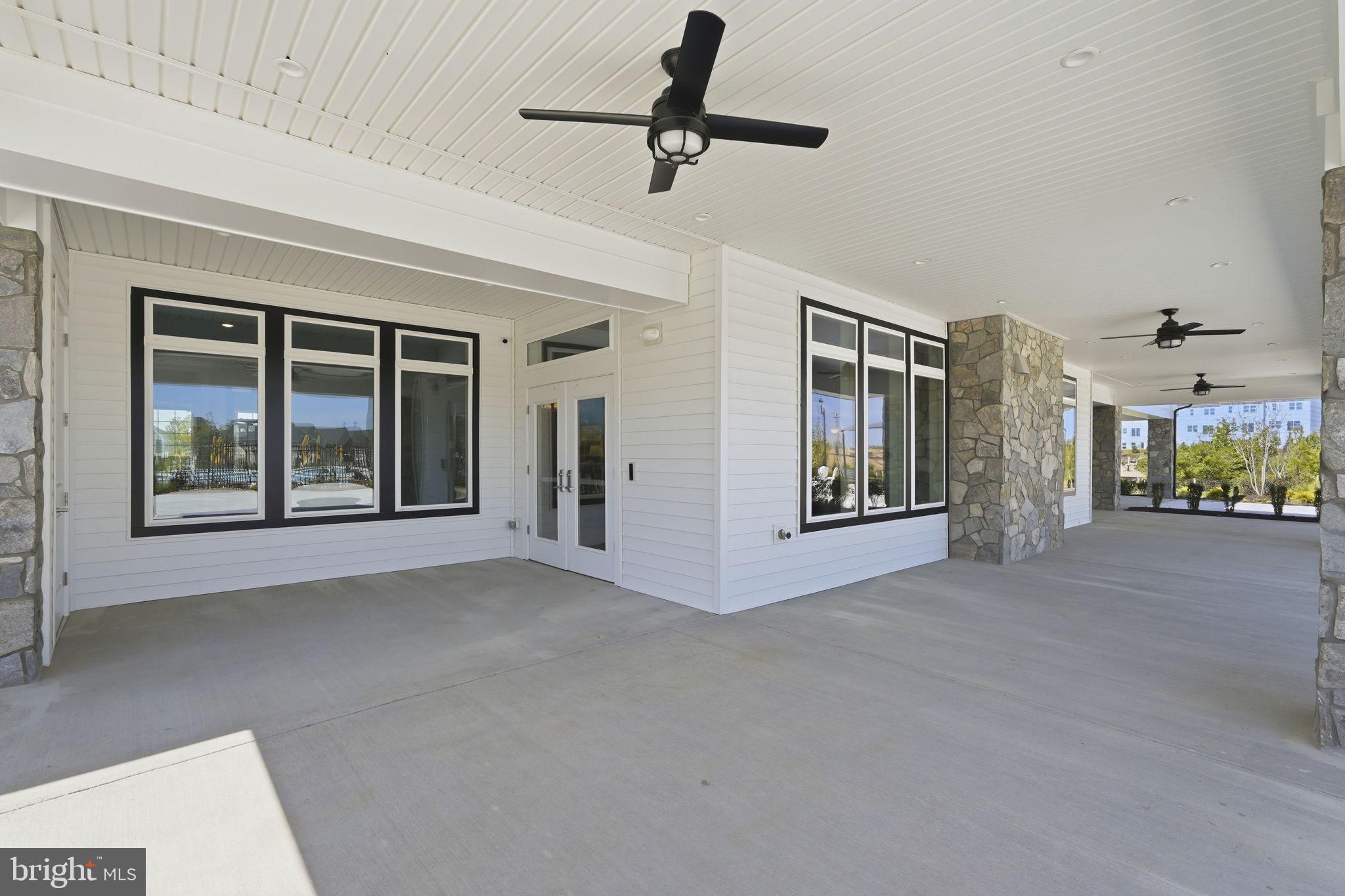 HIATT POINTE AT SNOWDEN BRIDGE - Residential