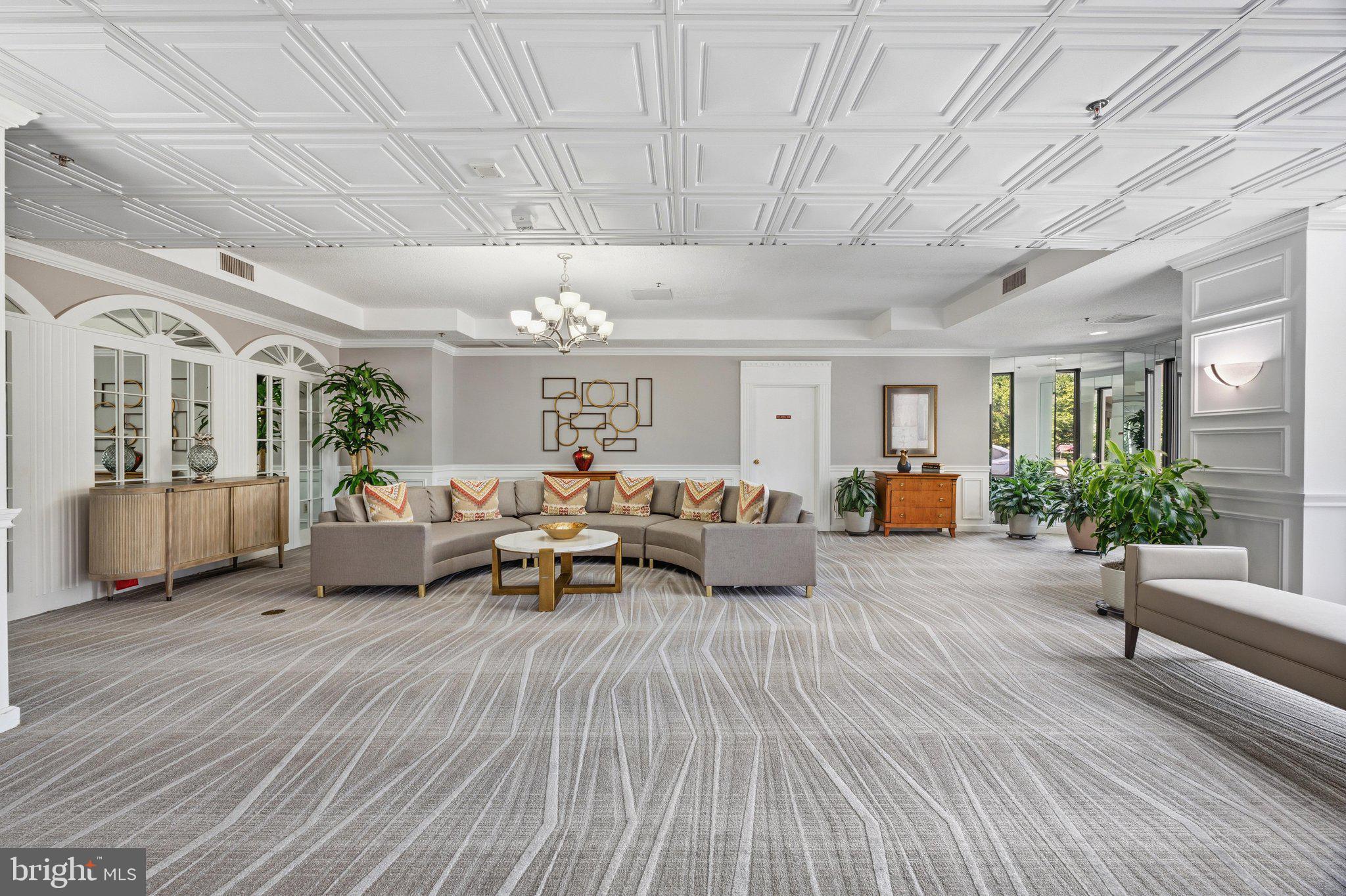 FAIRWAYS SOUTH - Residential