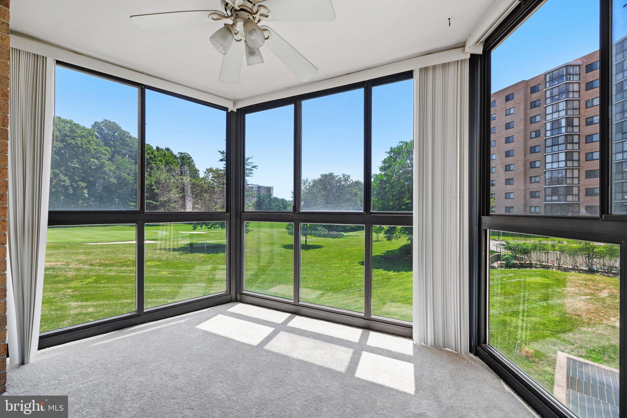FAIRWAYS SOUTH - Residential