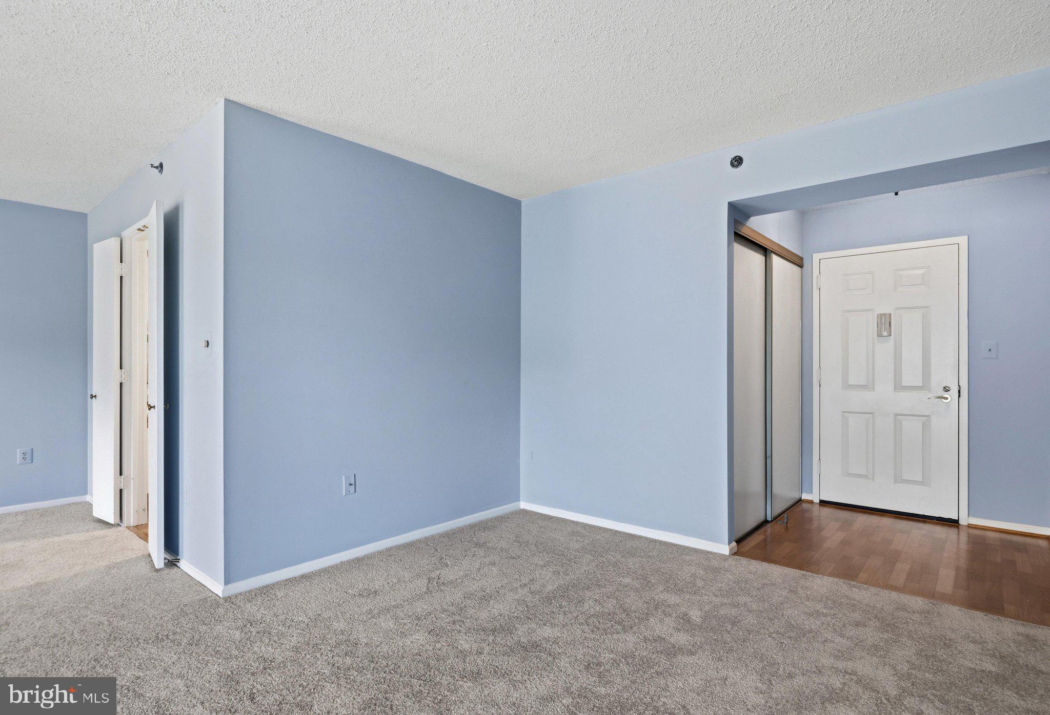 FAIRWAYS SOUTH - Residential