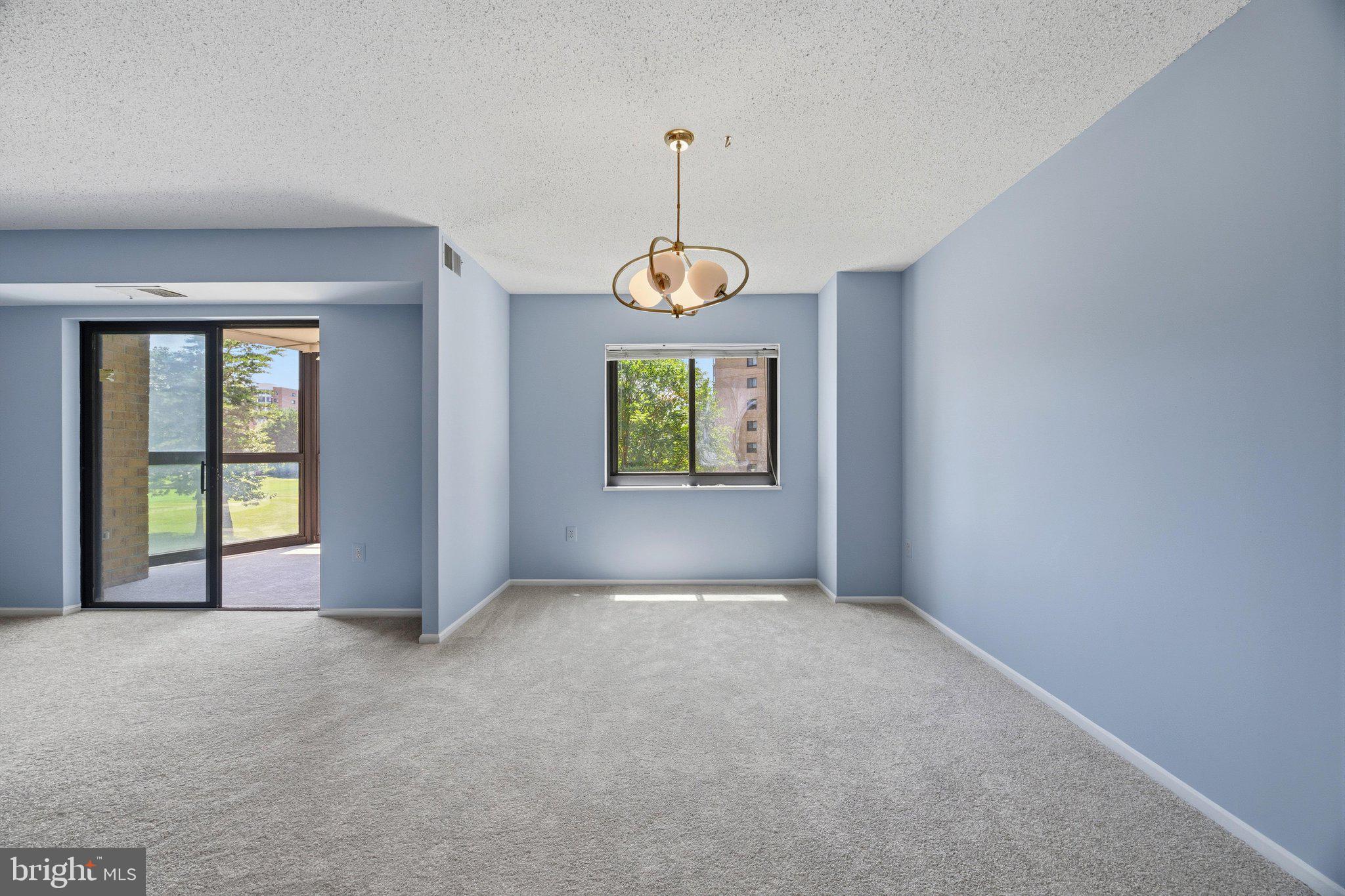 FAIRWAYS SOUTH - Residential