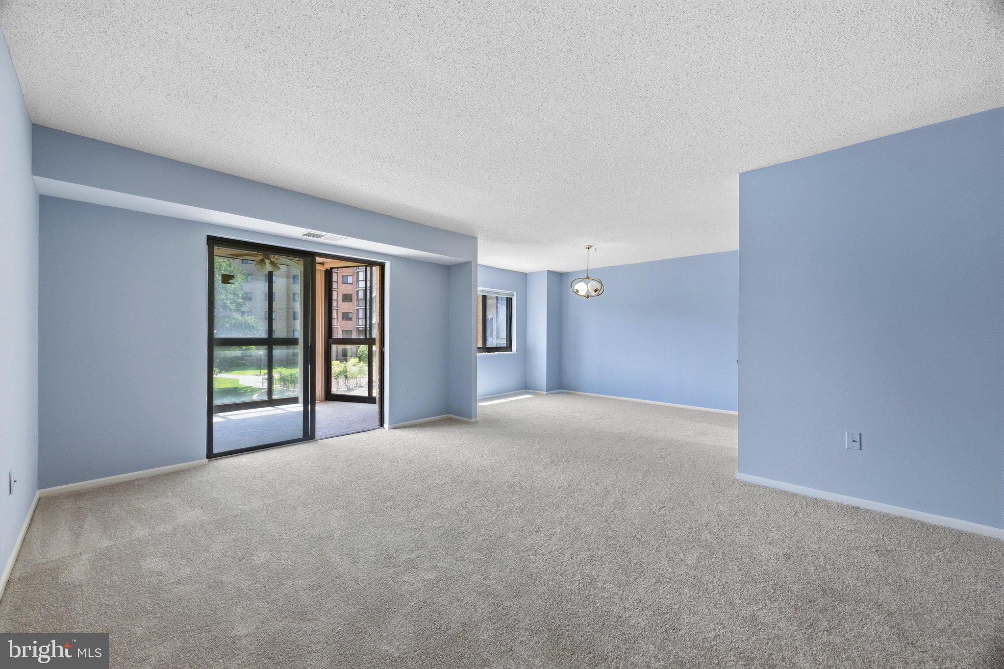 FAIRWAYS SOUTH - Residential