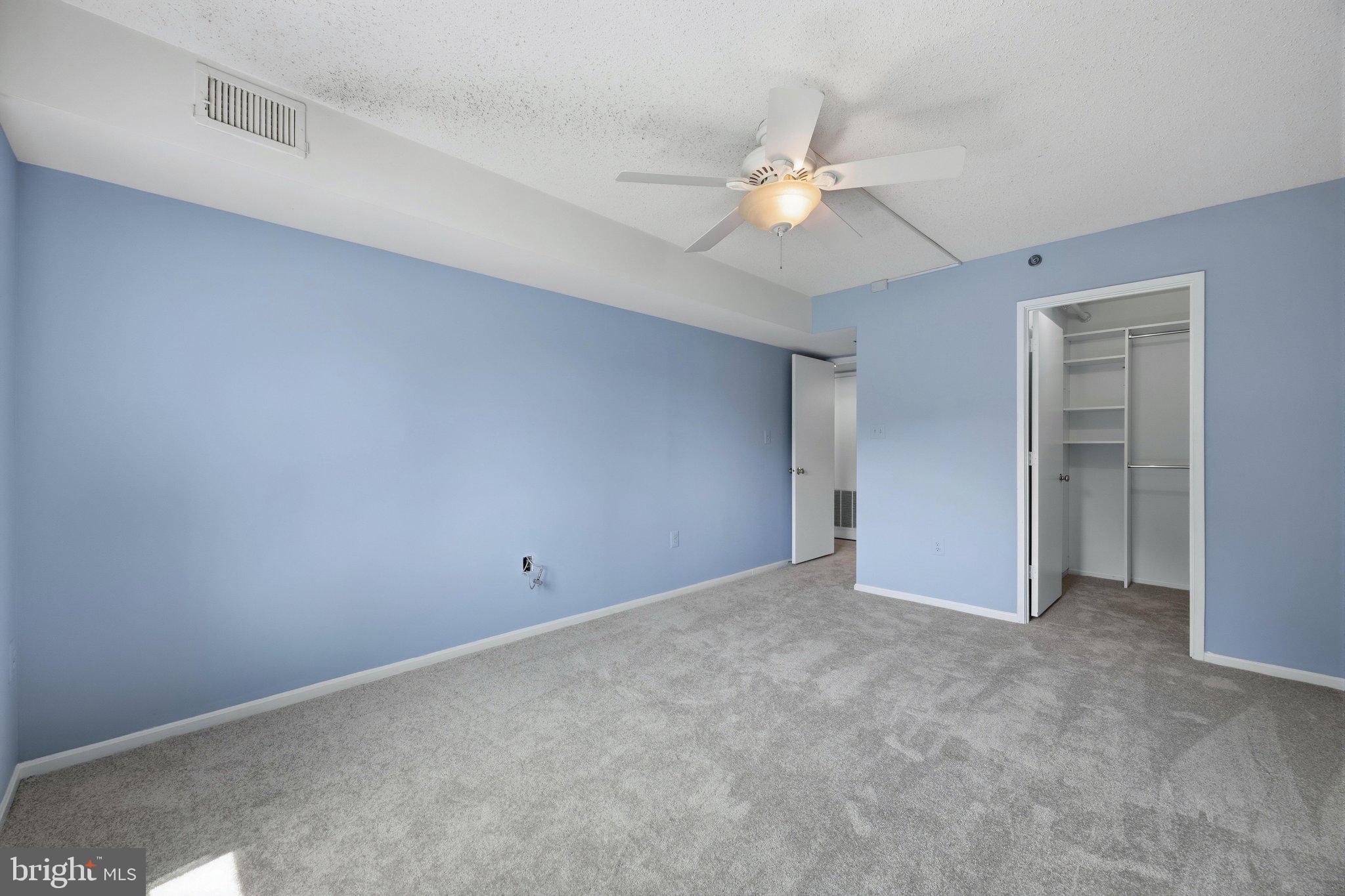 FAIRWAYS SOUTH - Residential