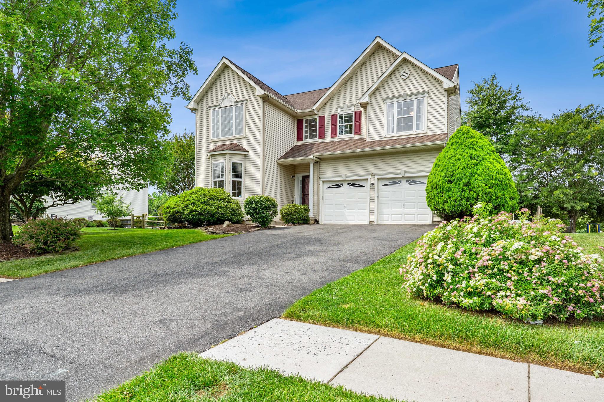 BRENNAN ESTATES - Residential