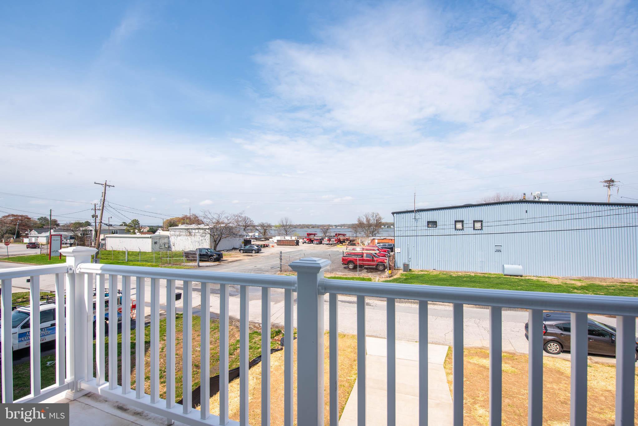 BAYVIEW OVERLOOK - Residential