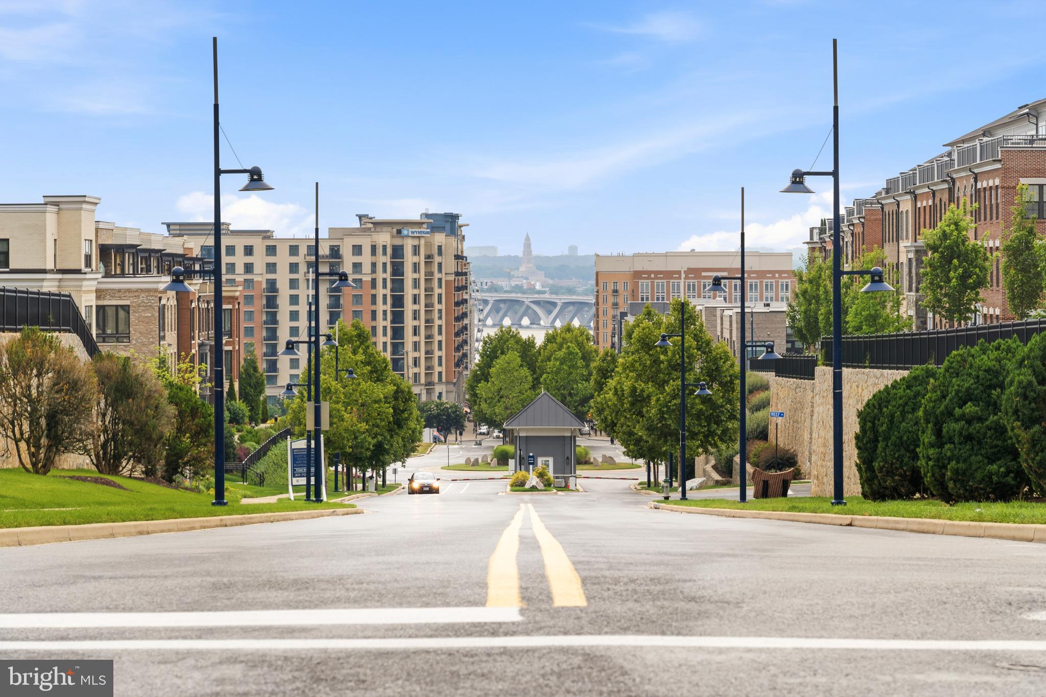 POTOMAC OVERLOOK CONDO - Residential