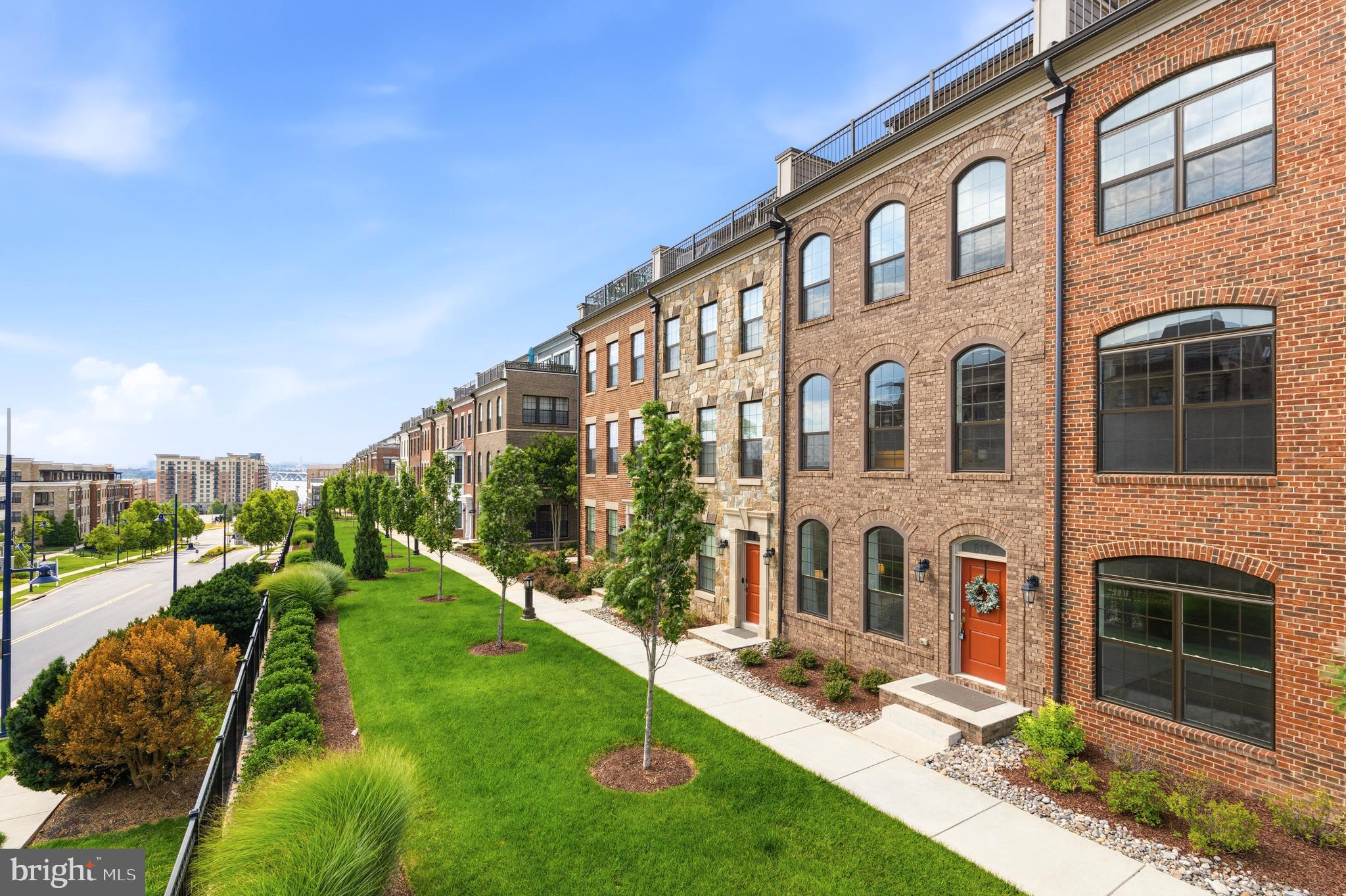 POTOMAC OVERLOOK CONDO - Residential