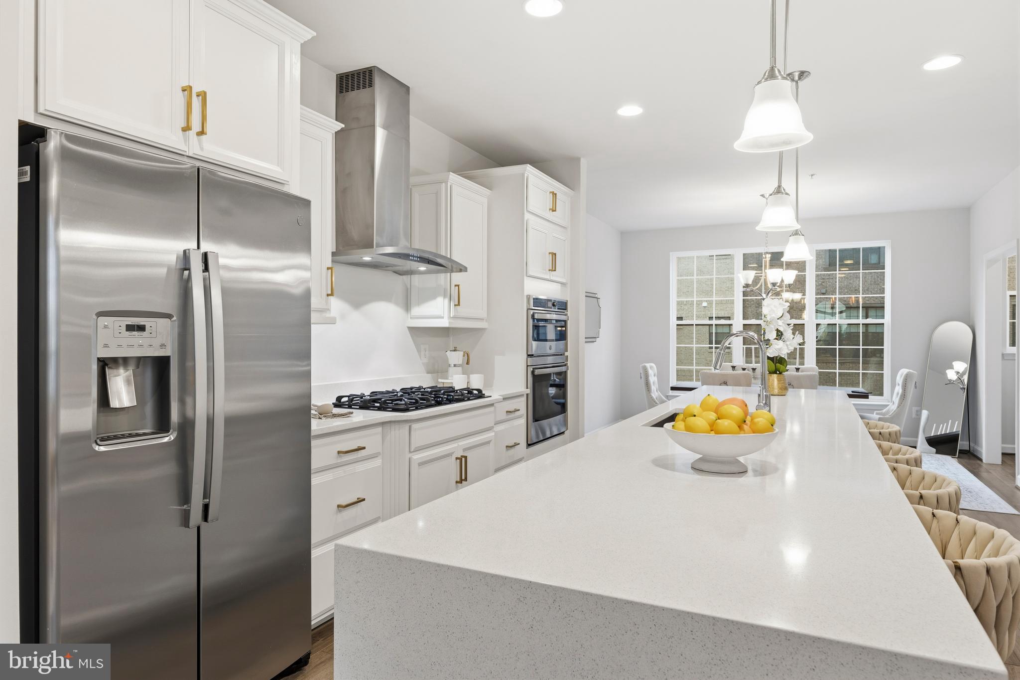 POTOMAC OVERLOOK CONDO - Residential