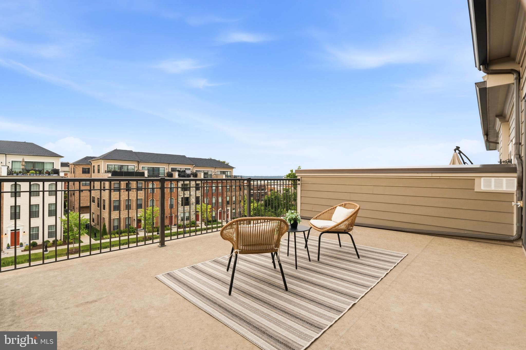 POTOMAC OVERLOOK CONDO - Residential