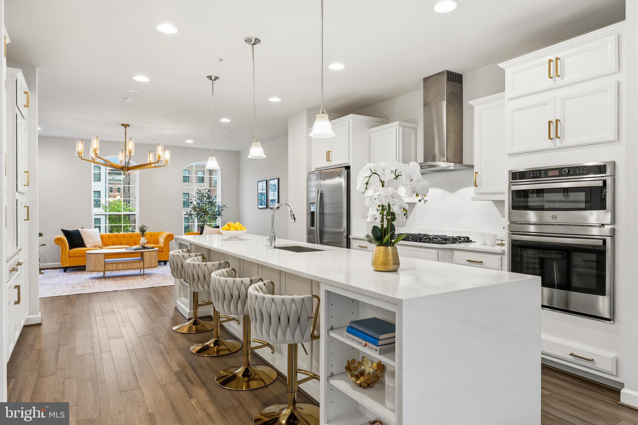 POTOMAC OVERLOOK CONDO - Residential