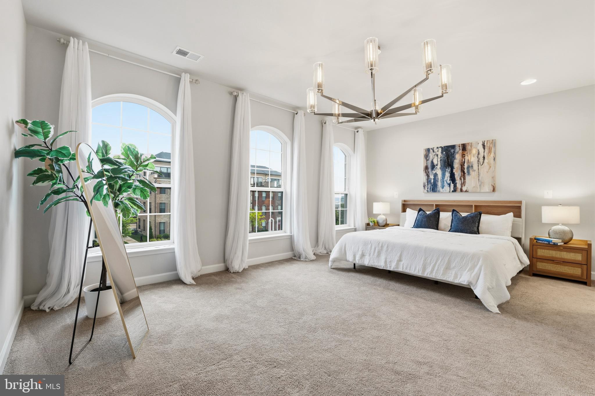 POTOMAC OVERLOOK CONDO - Residential