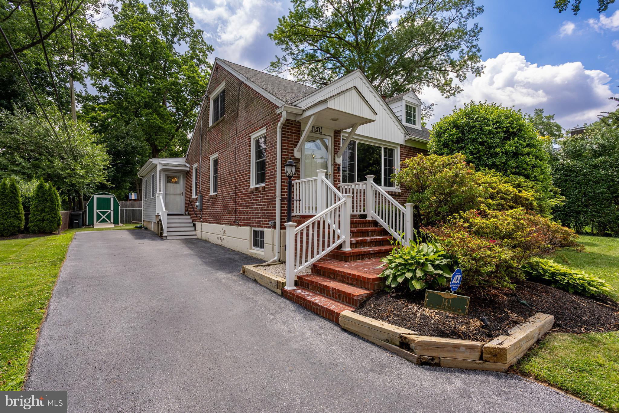 SCENIC HILLS - Residential