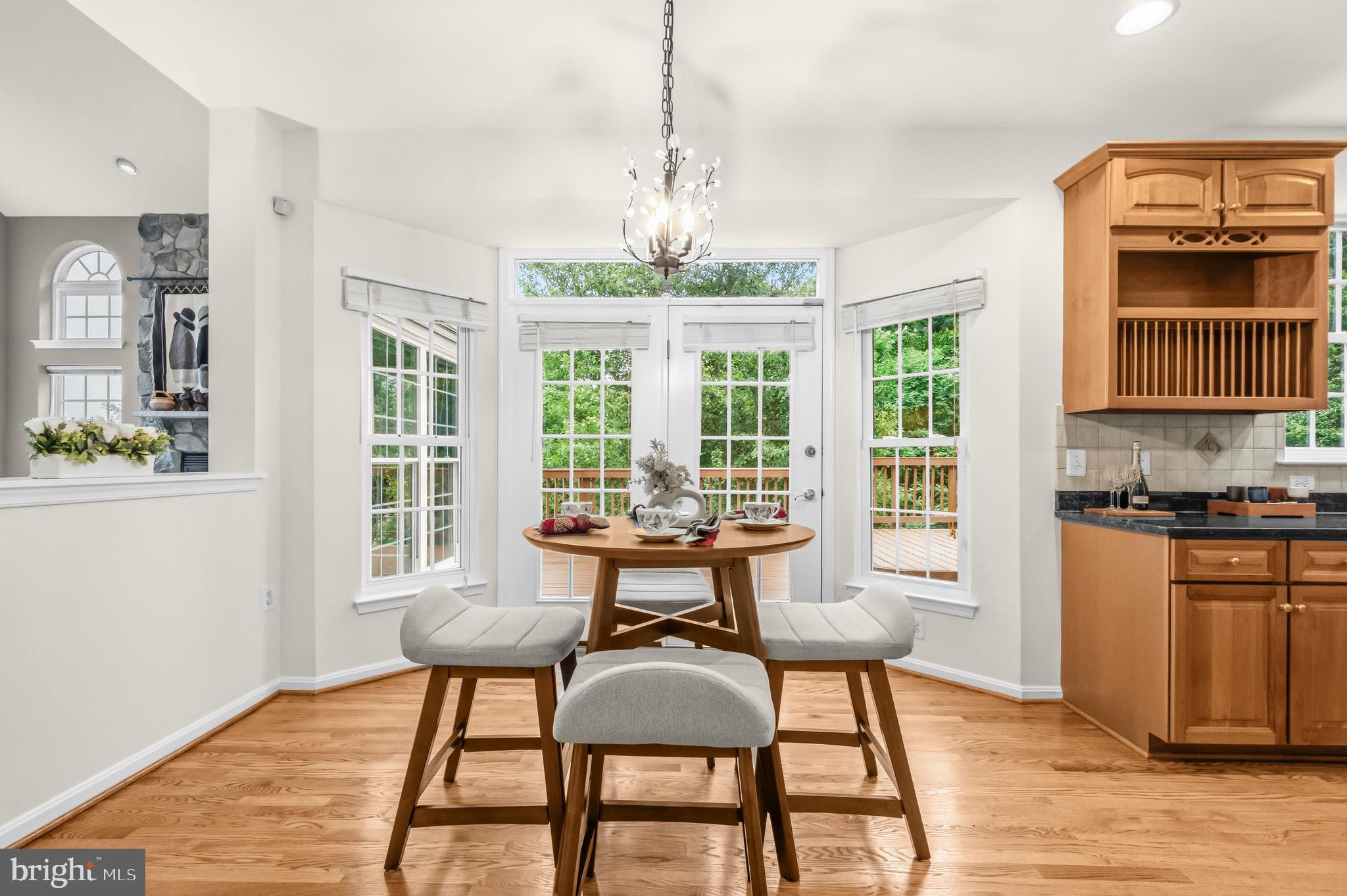 RIVER OAKS - Residential