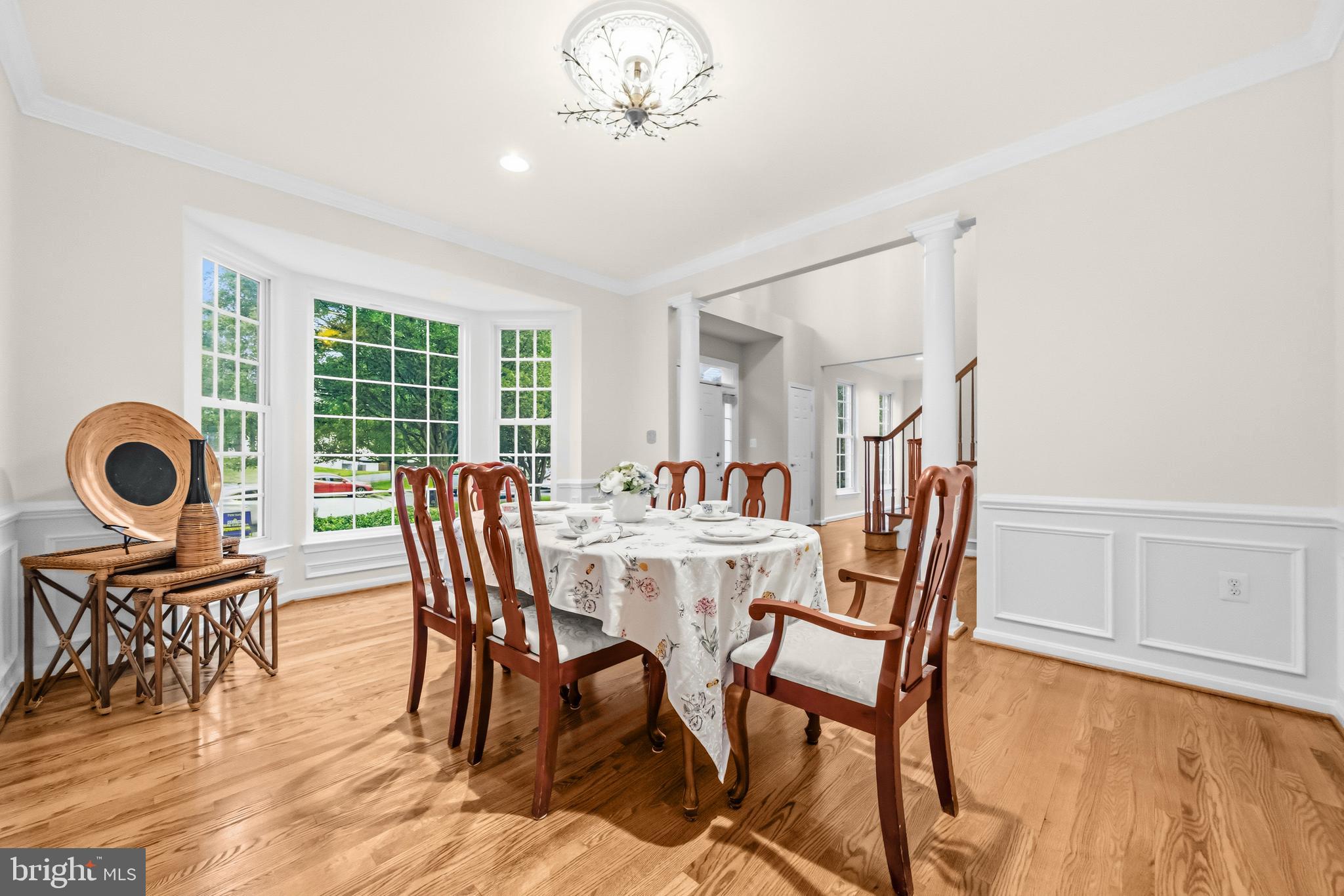 RIVER OAKS - Residential