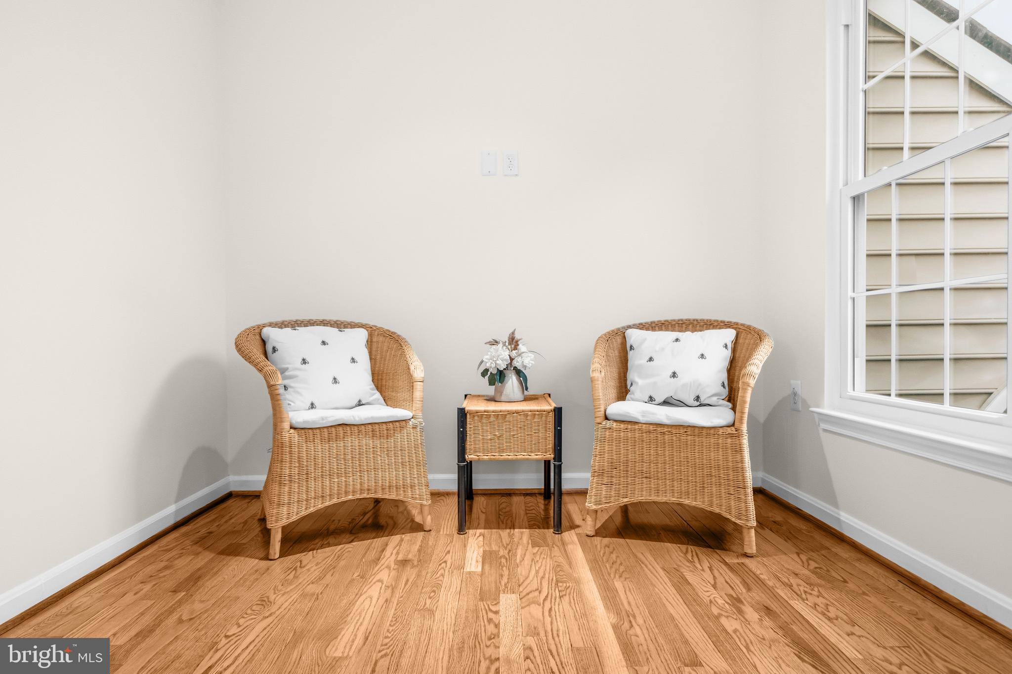 RIVER OAKS - Residential