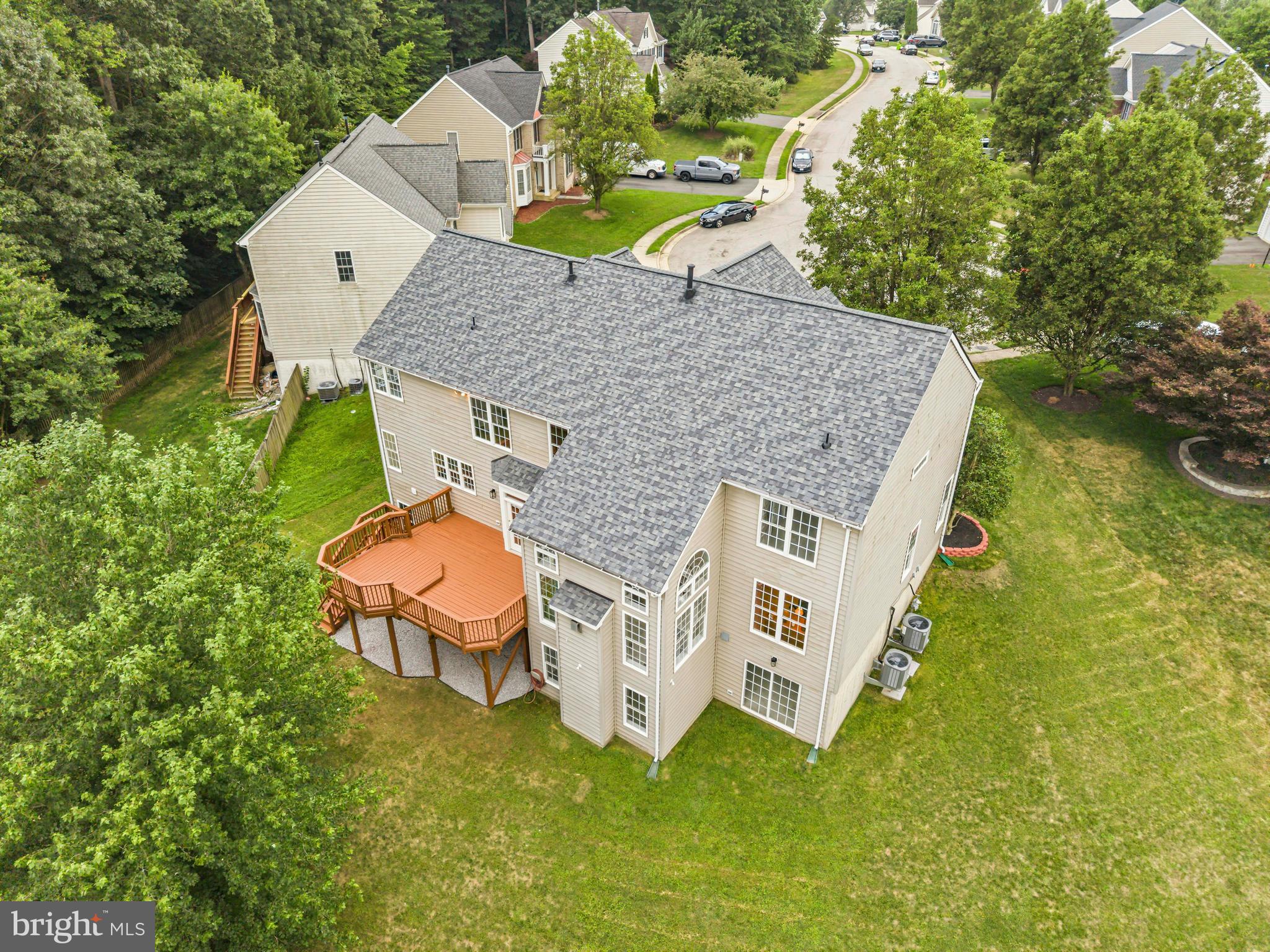 RIVER OAKS - Residential