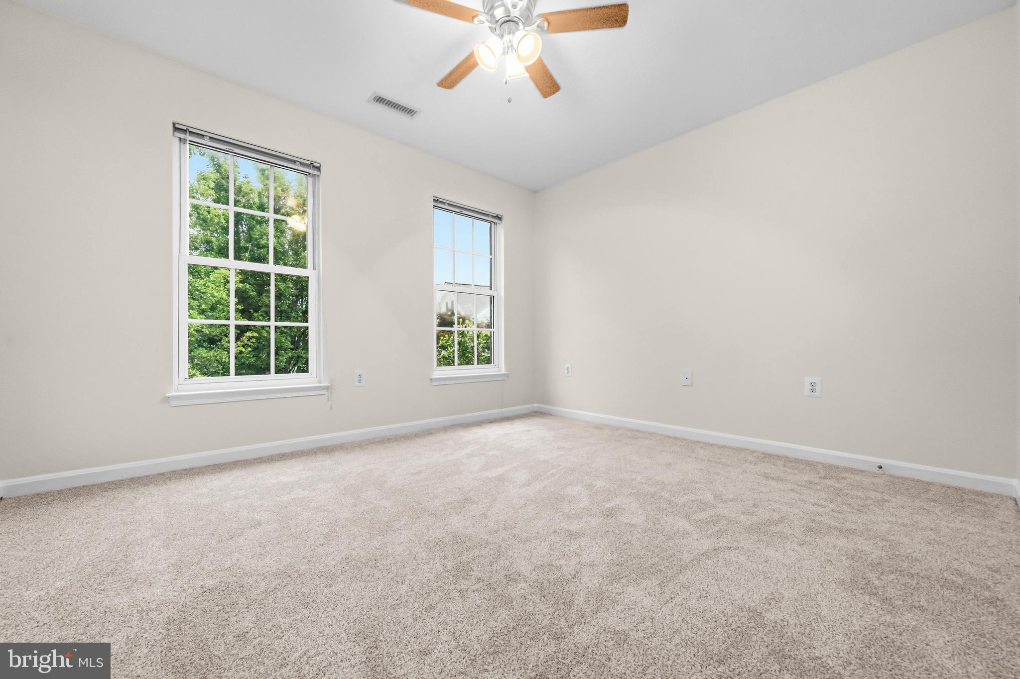 RIVER OAKS - Residential