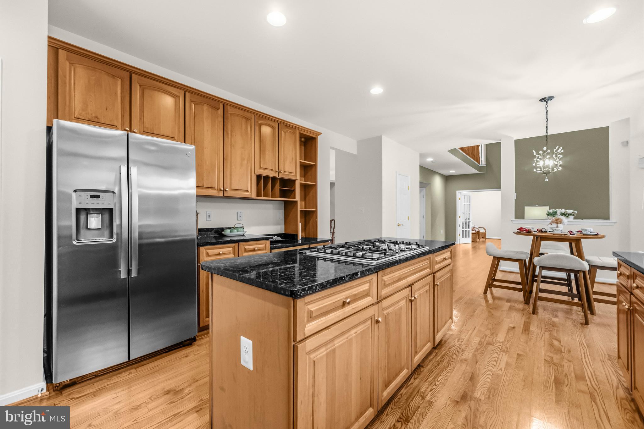 RIVER OAKS - Residential