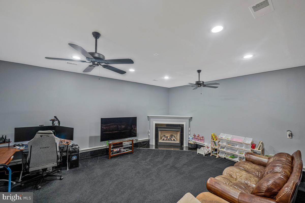 WICOMICO SHORES - Residential