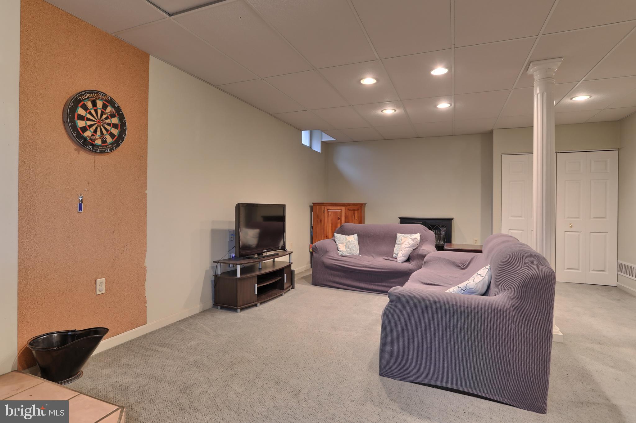 BEAUFORT FARMS - Residential