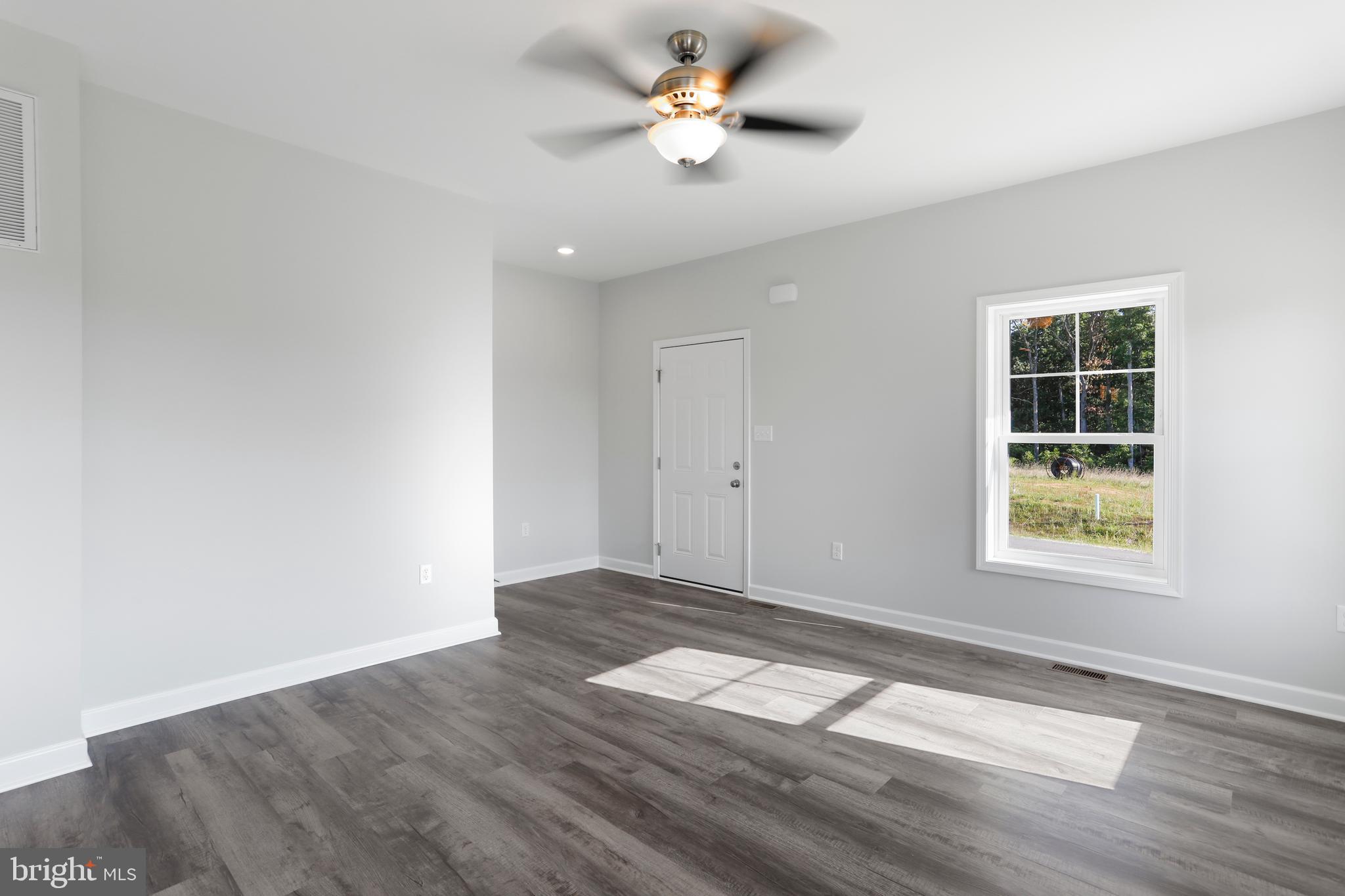 CAREFREE ACRES - Residential