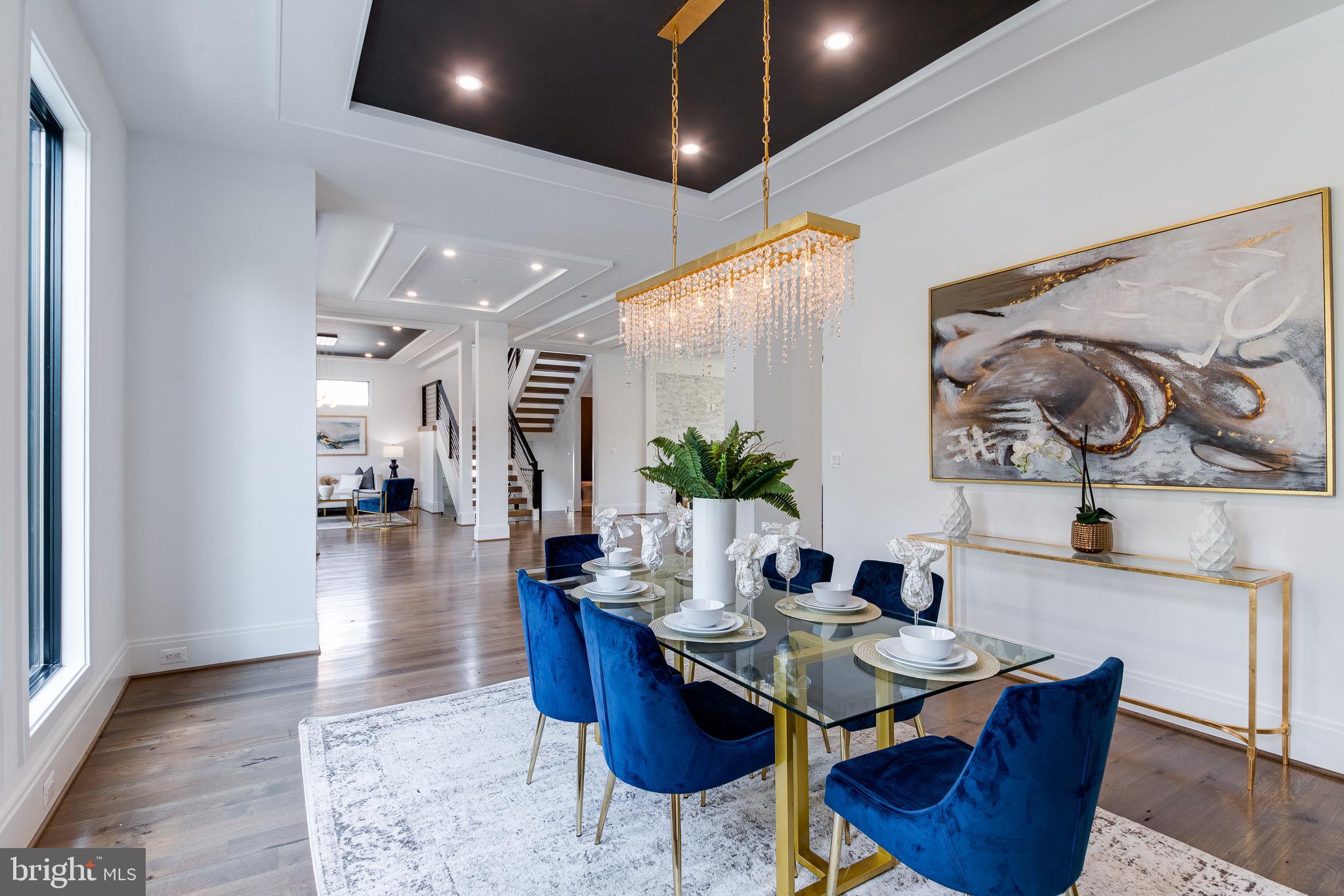 ARLINGWOOD - Residential