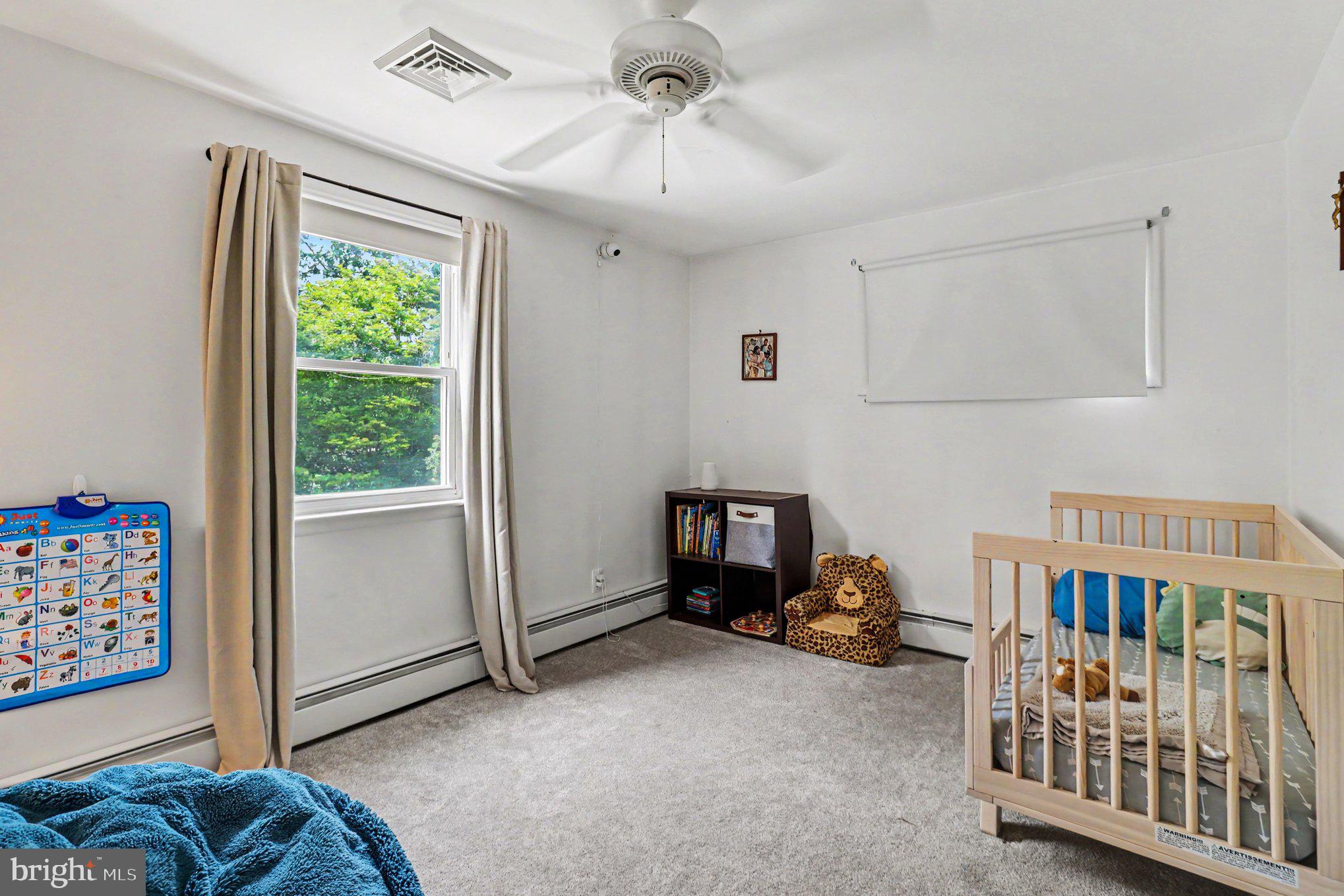 LANSDALE - Residential