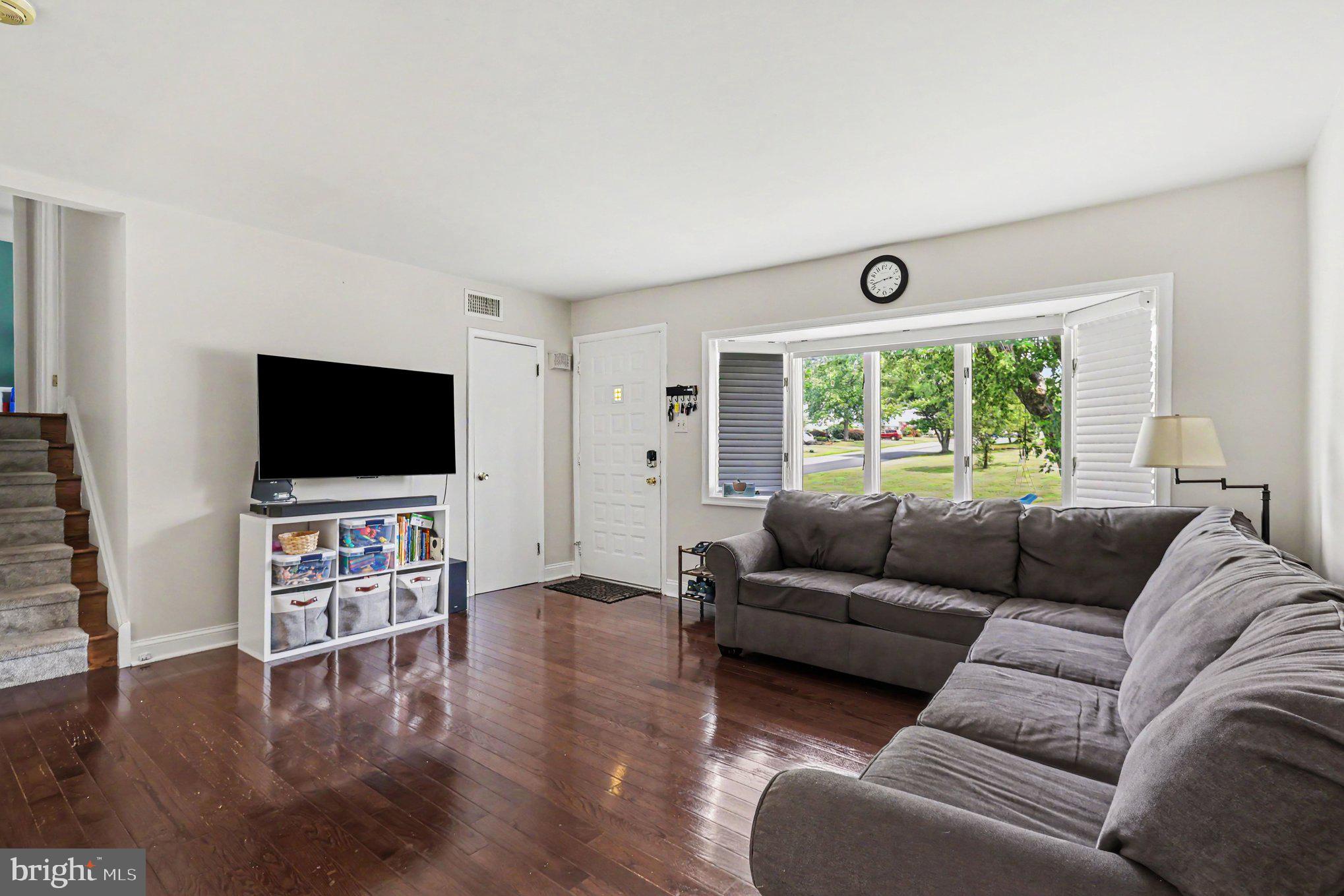 LANSDALE - Residential