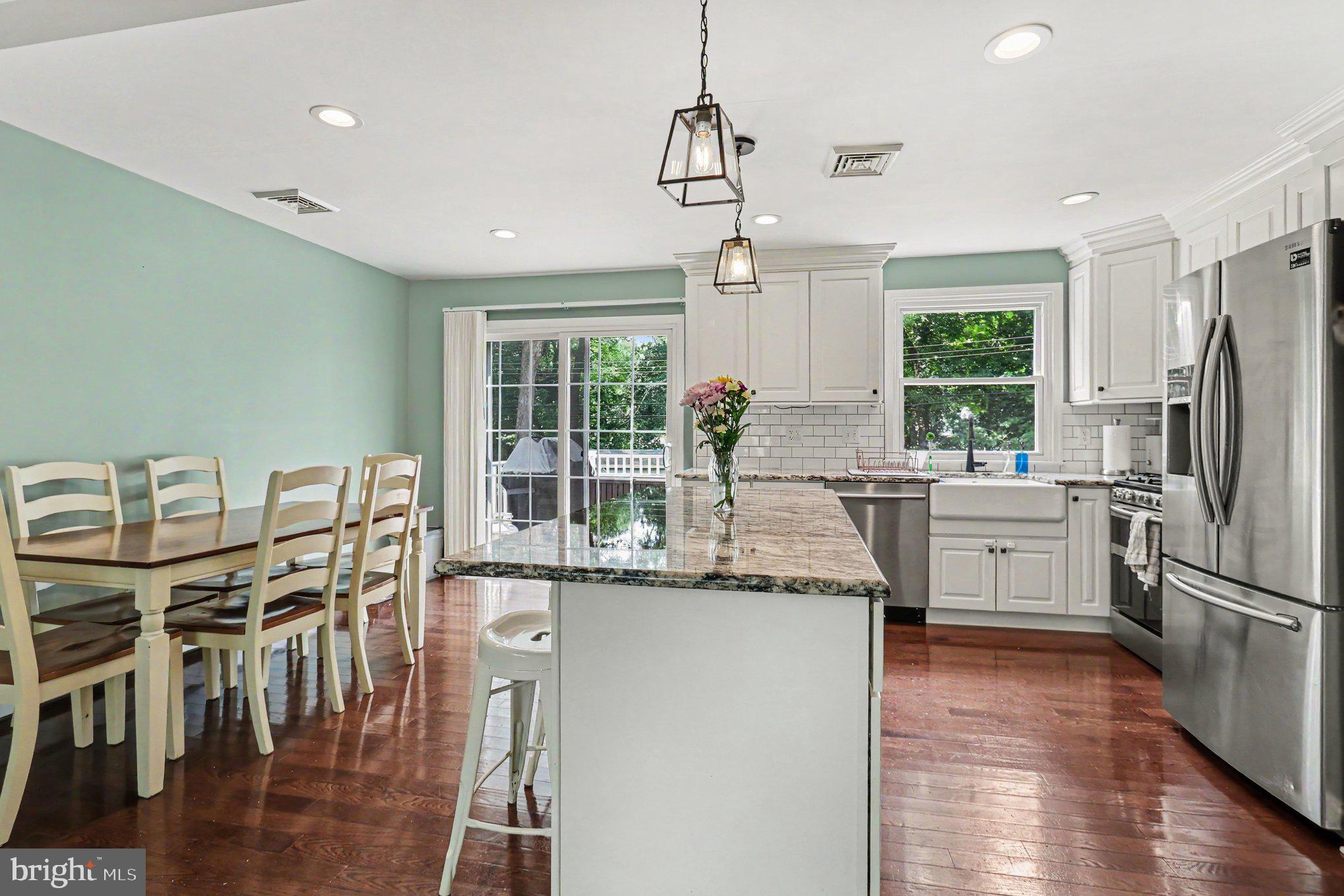 LANSDALE - Residential