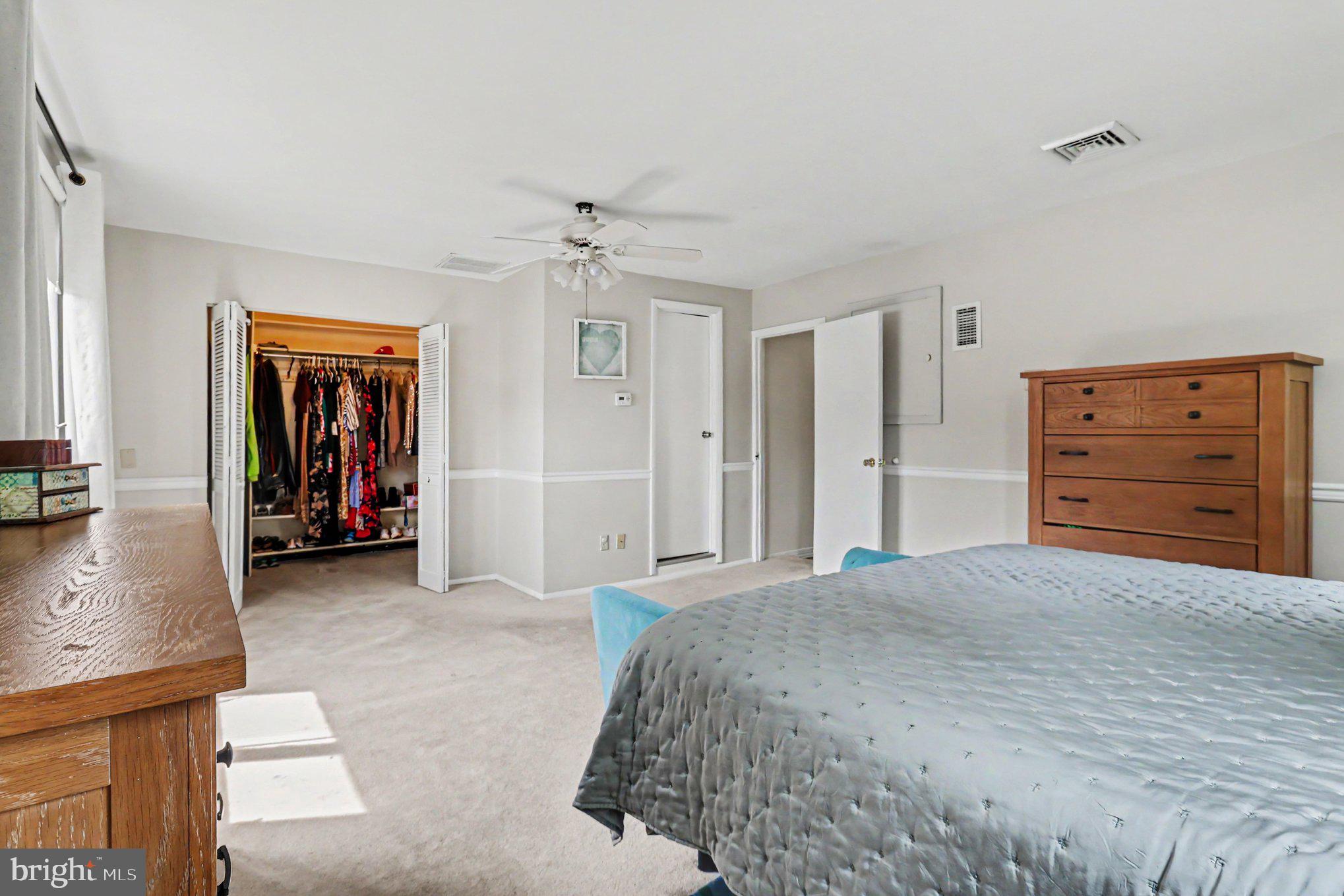 LANSDALE - Residential