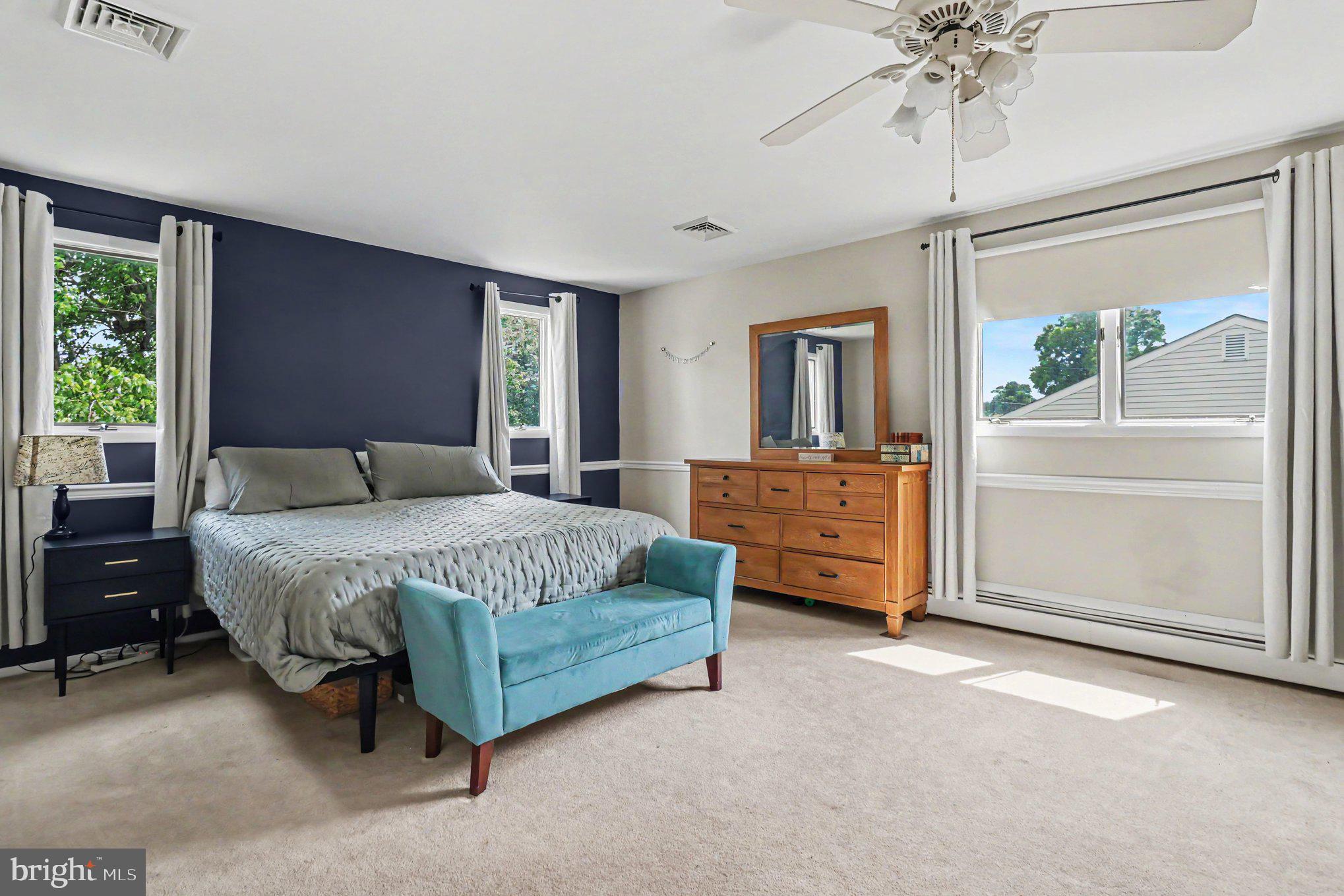 LANSDALE - Residential