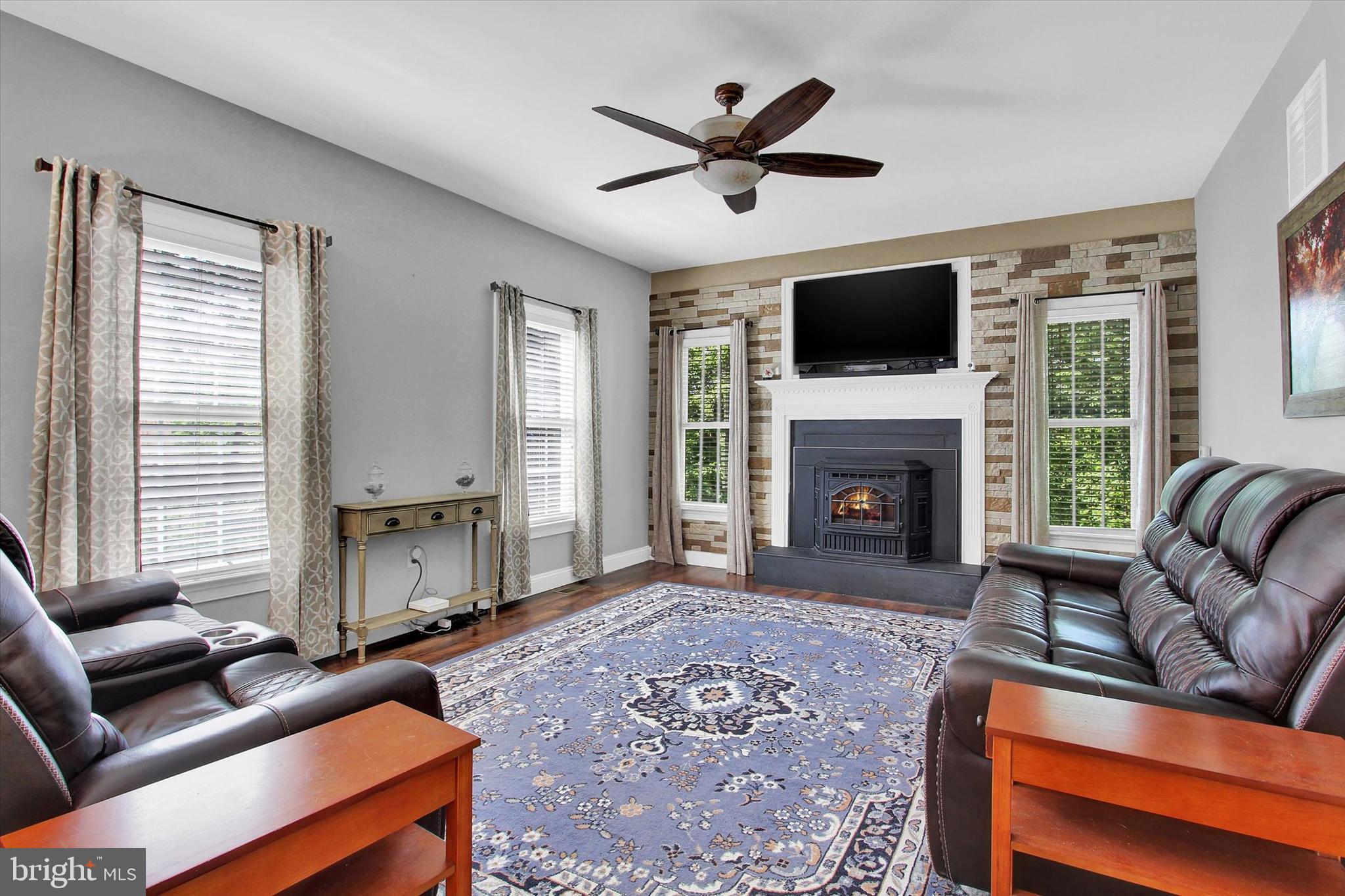 BLUE RIDGE SUMMIT - Residential