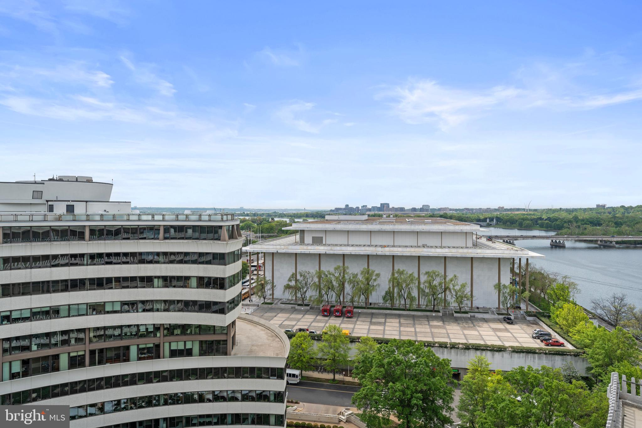 FOGGY BOTTOM - Residential