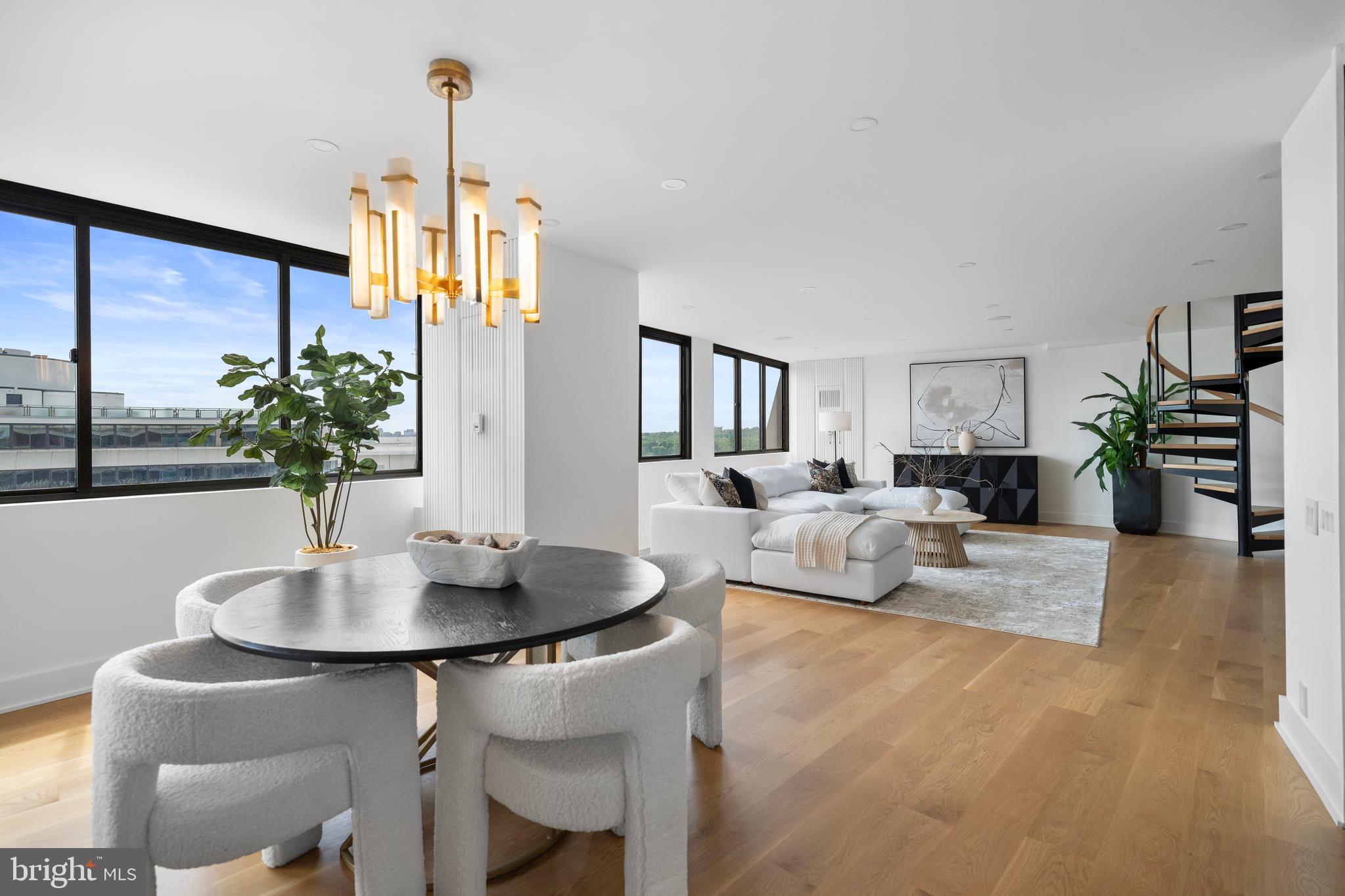 FOGGY BOTTOM - Residential