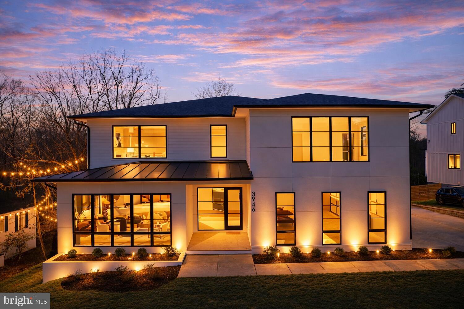 COUNTRY ACRES - Residential