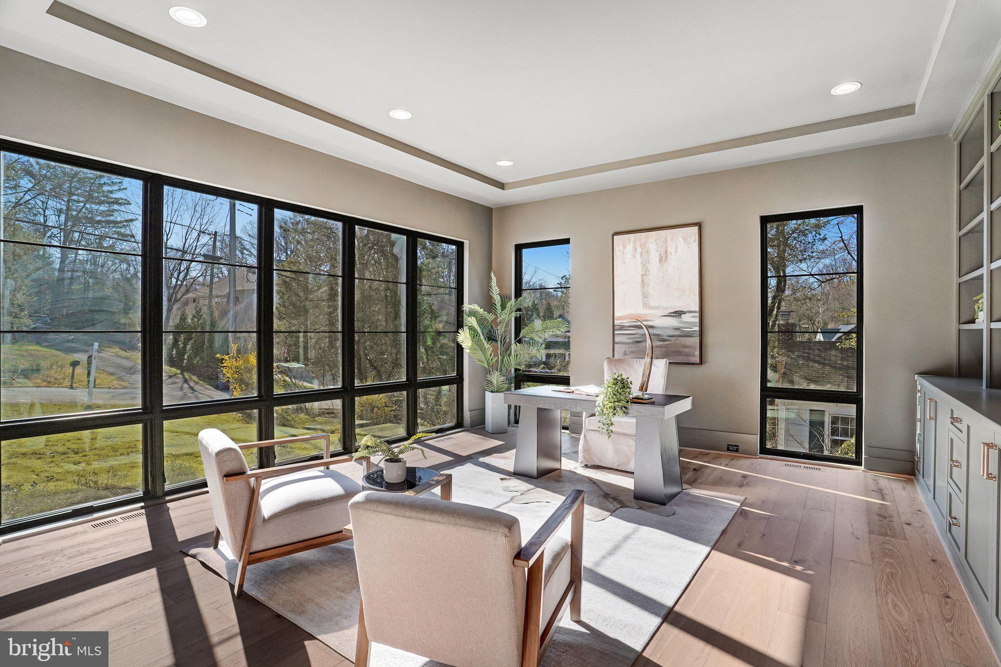 COUNTRY ACRES - Residential