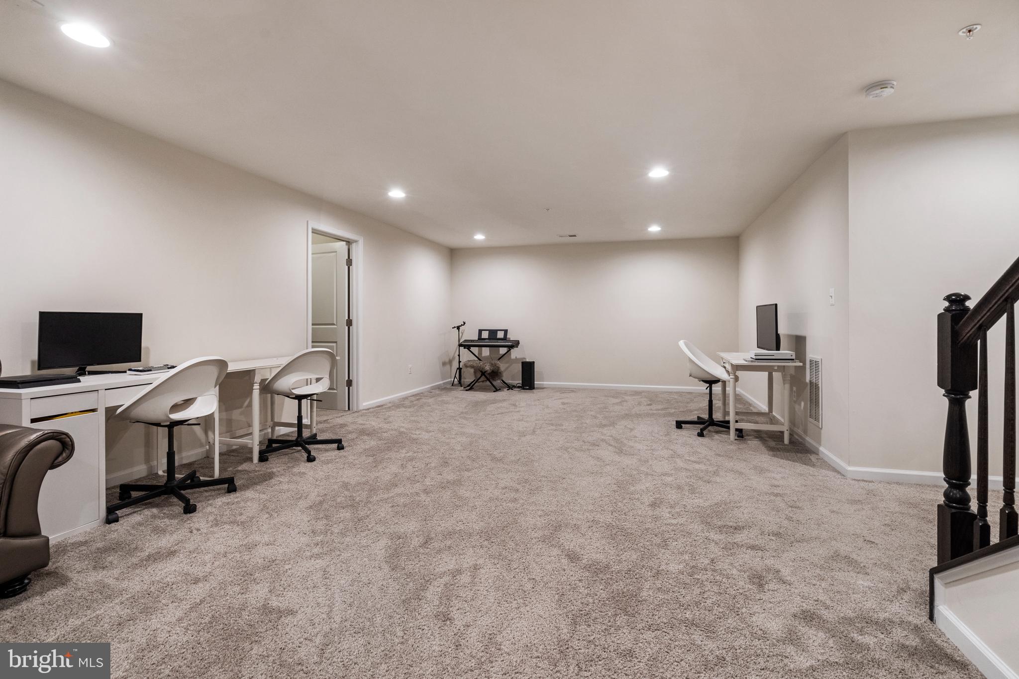 TALLYN RIDGE - Residential