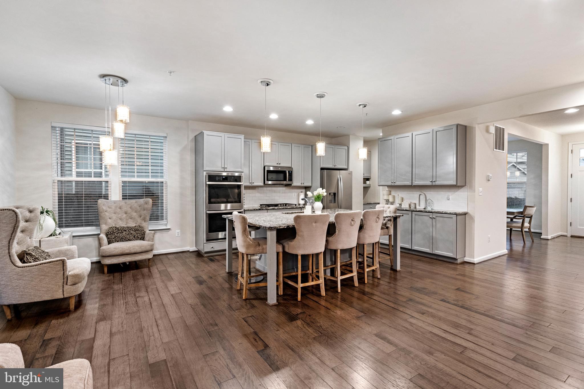 TALLYN RIDGE - Residential