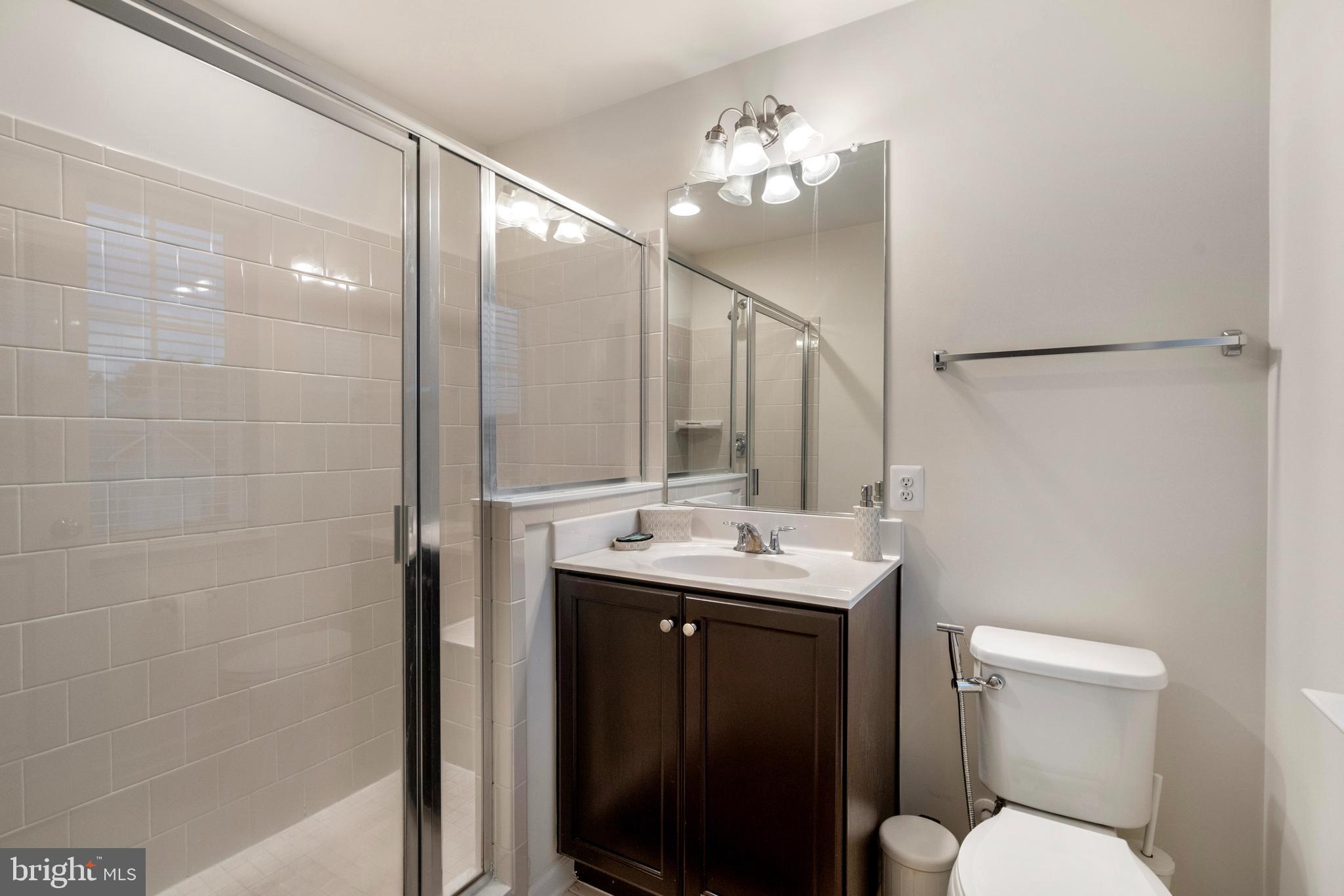 TALLYN RIDGE - Residential