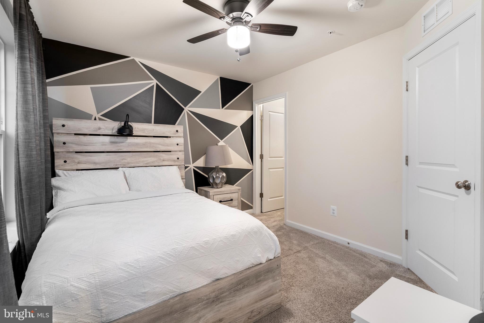 TALLYN RIDGE - Residential