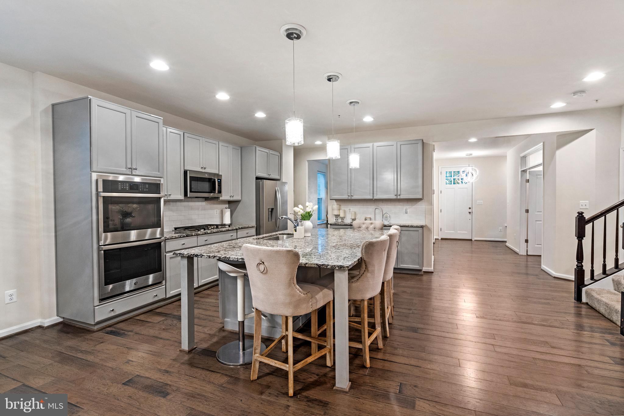 TALLYN RIDGE - Residential