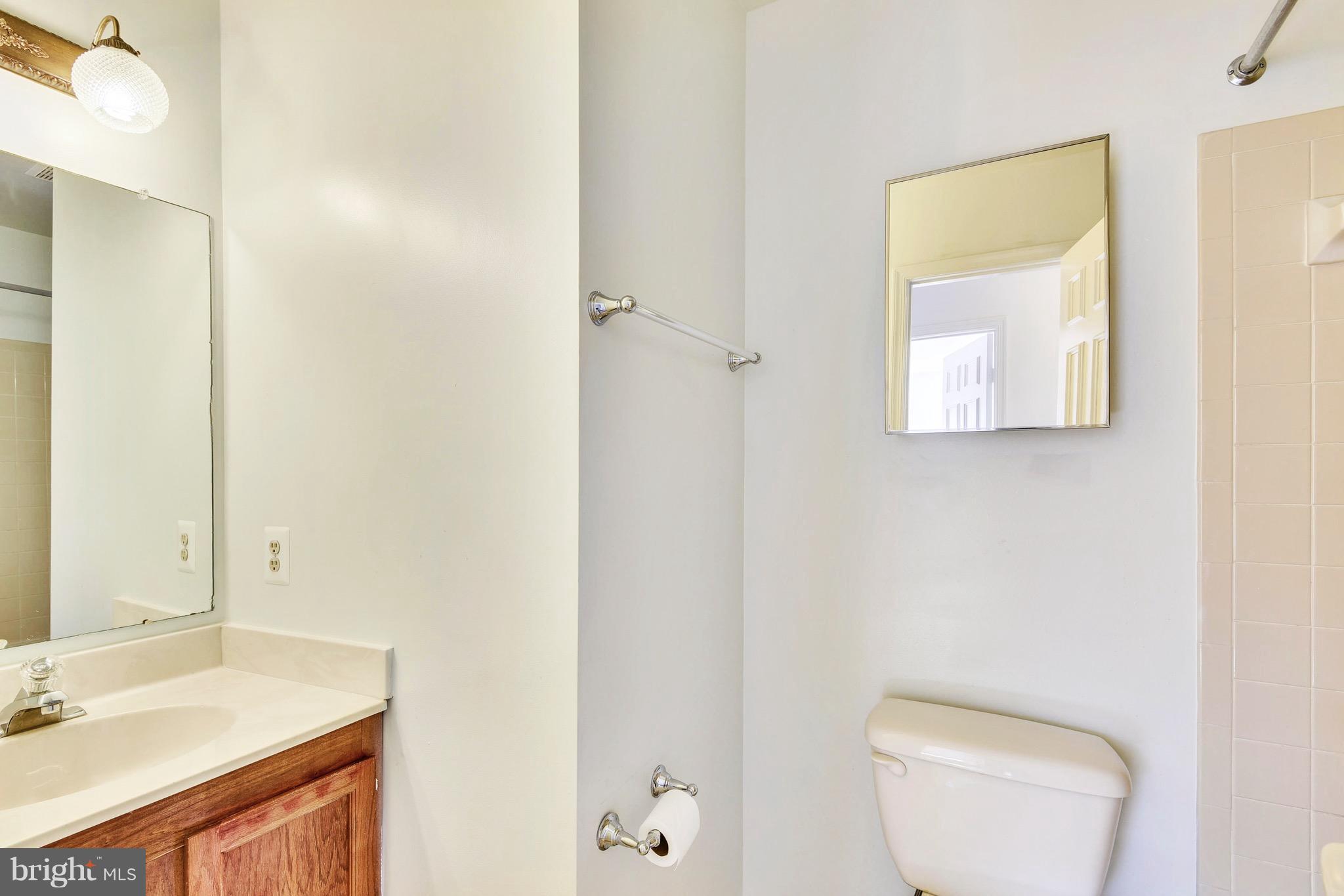 OLNEY OAKS - Residential