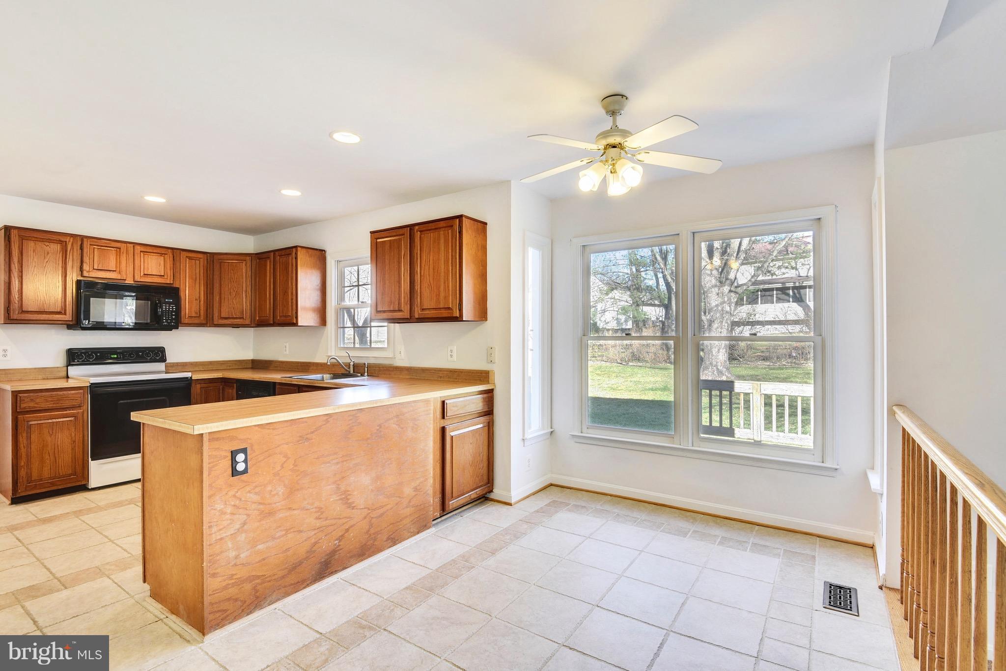 OLNEY OAKS - Residential