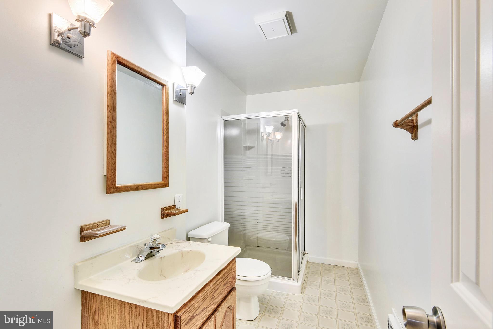OLNEY OAKS - Residential