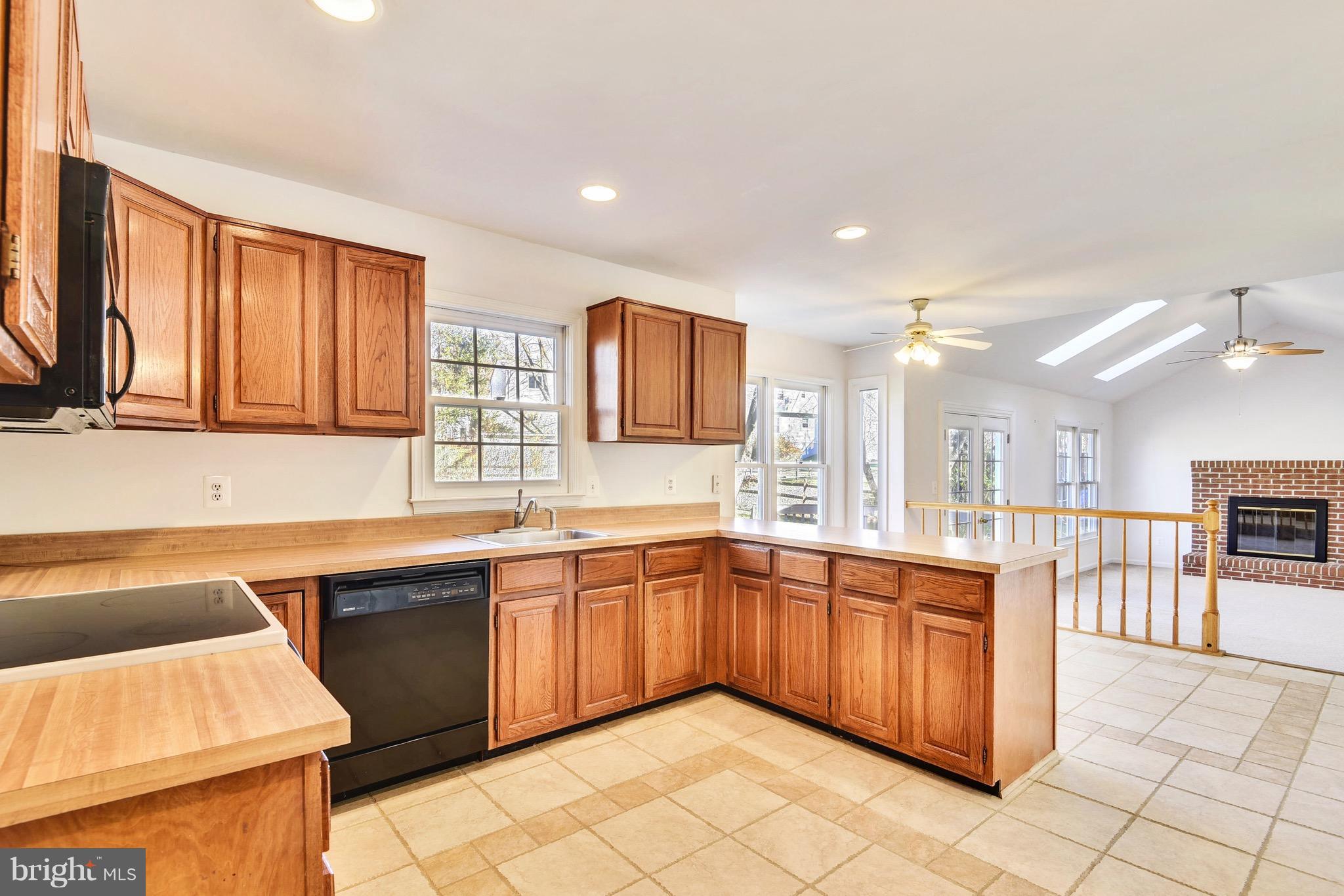 OLNEY OAKS - Residential