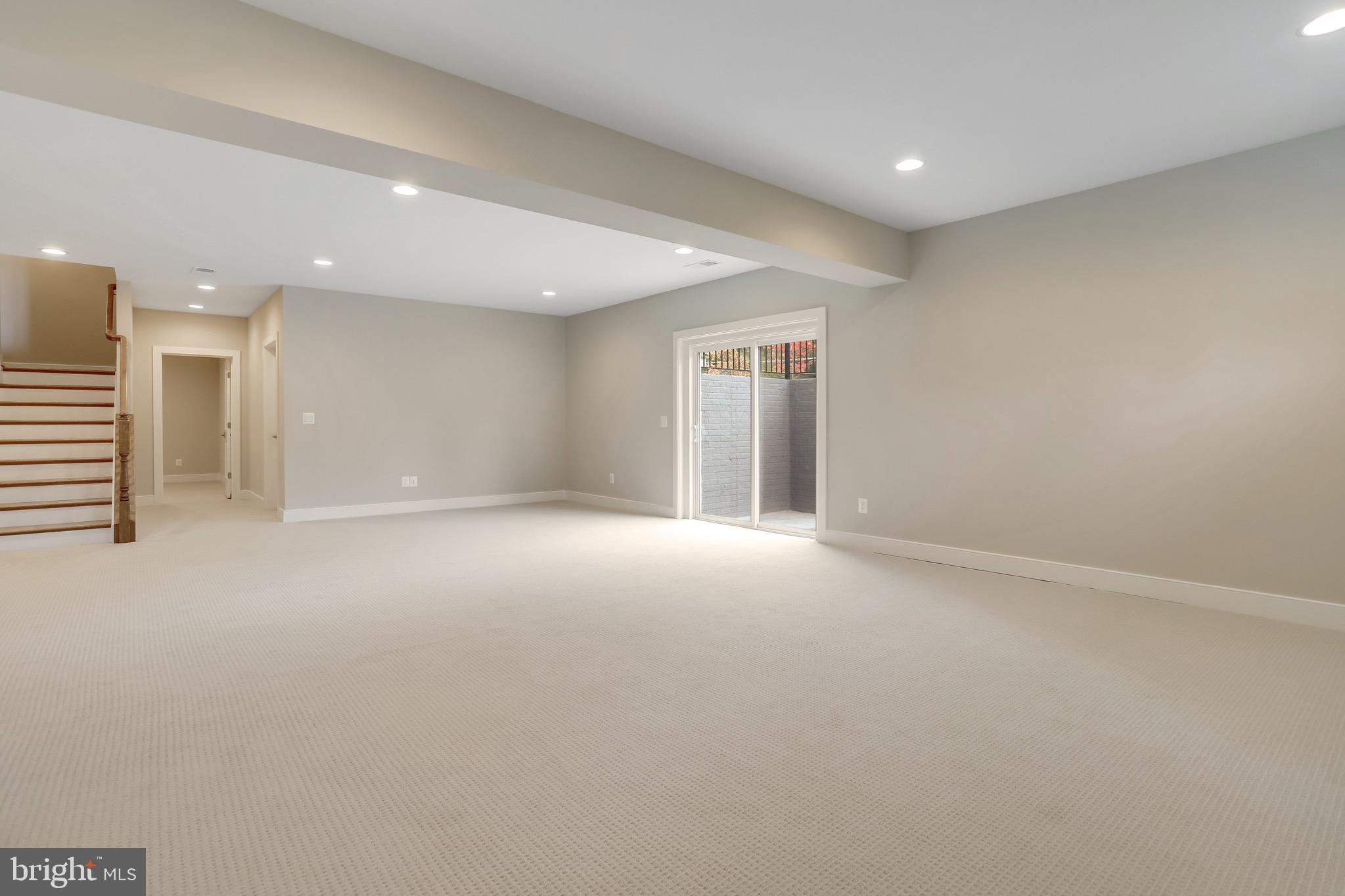 WAKEFIELD FOREST - Residential